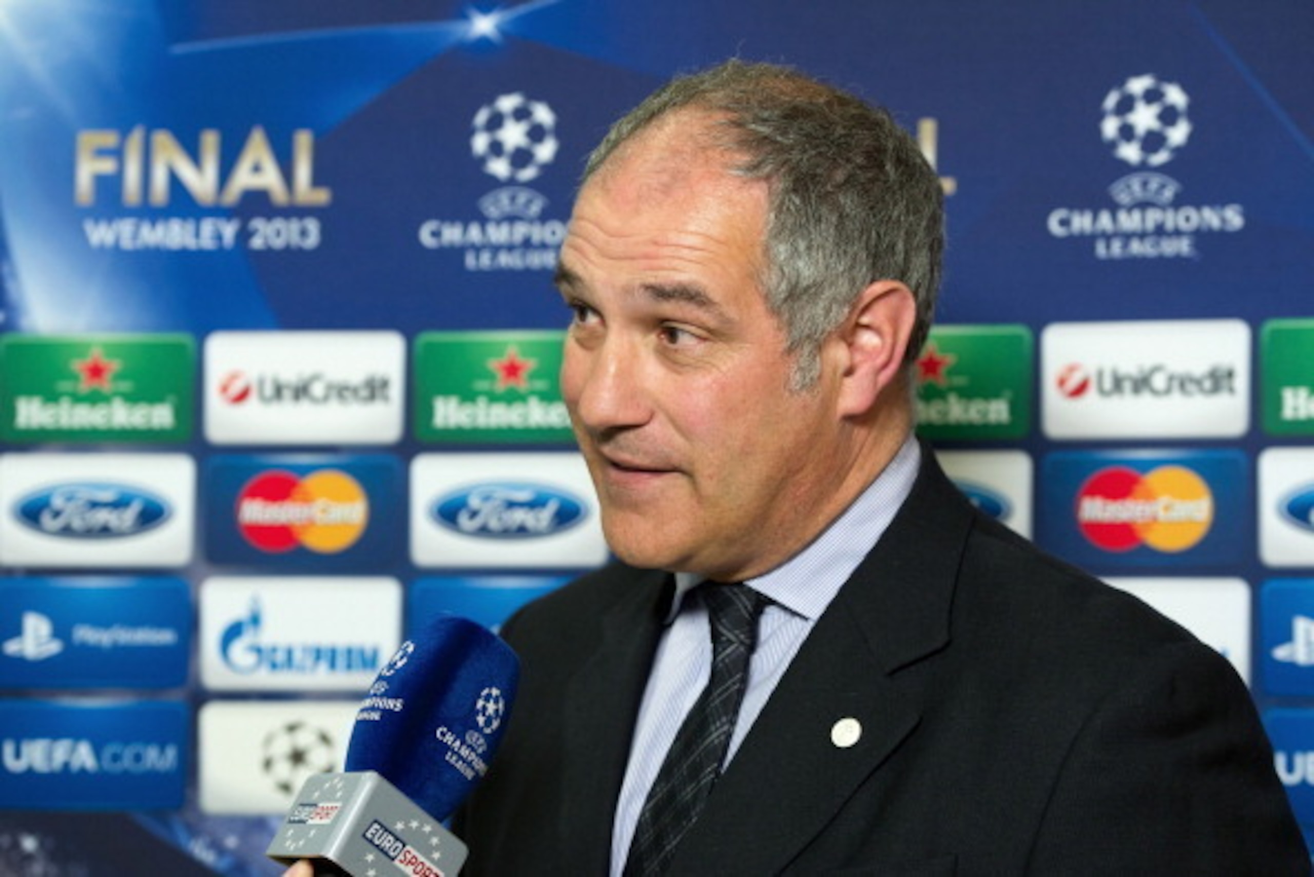NYON, SWITZERLAND - APRIL 12:  Andoni Zubizarreta of FC Barcelona looks on during an interview after to the UEFA Champions League and UEFA Europa League semi-final and final draws at the UEFA headquarters on April 12, 2013 in Nyon, Switzerland.  (Photo by