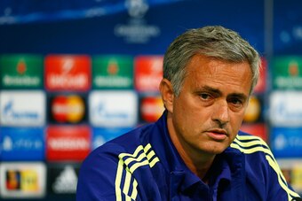 LISBON, PORTUGAL - SEPTEMBER 29:  Jose Mourinho, coach of Chelsea talks to the media during a press conference at Estadio Jose Alvalade on September 29, 2014 in Lisbon, Portugal.  (Photo by Julian Finney/Getty Images)