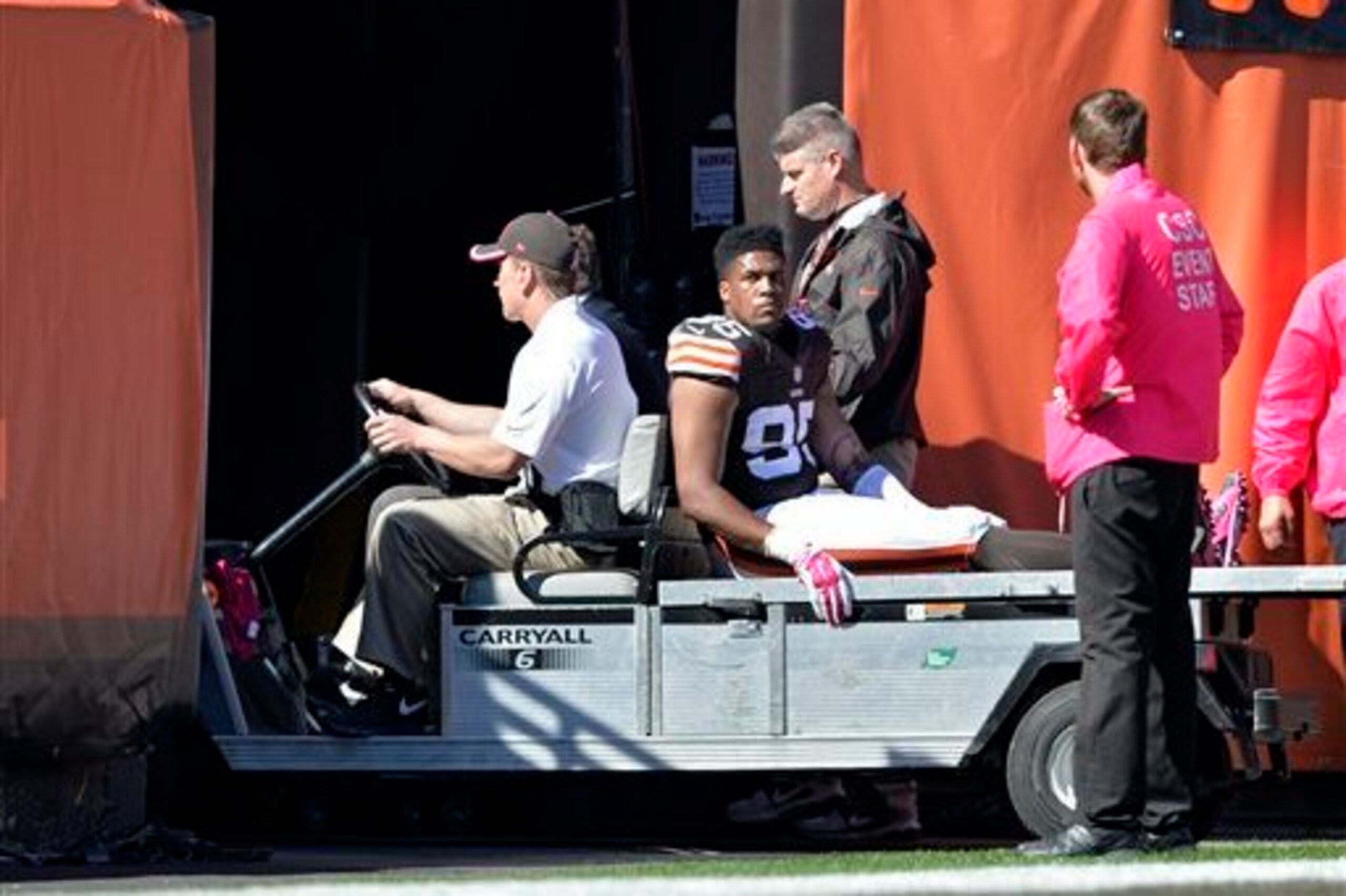 Armonty Bryant's ACL tear leaves the Browns thin at defensive end; Billy Winn was out on Sunday with a quad injury while Phil Taylor is out a few weeks after undergoing a knee scope. Armonty Bryant's ACL tear leaves the Browns thin at defensive end; Billy Winn was out on Sunday with a quad injury while Phil Taylor is out a few weeks after undergoing a knee scope.