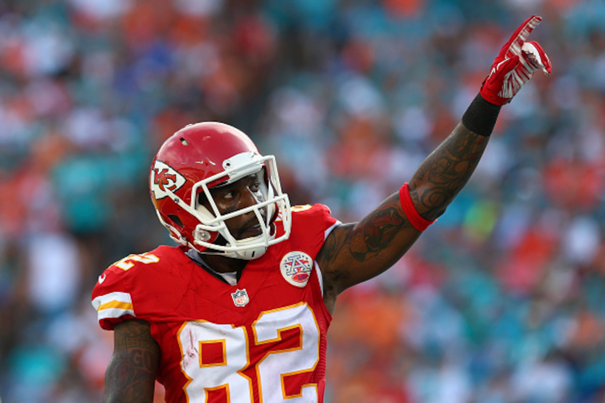 MIAMI GARDENS, FL - SEPTEMBER 21:  Wide receiver Dwayne Bowe #82 of the Kansas City Chiefs celebrates a score in the second quarter against the Miami Dolphins in their game at Sun Life Stadium on September 21, 2014 in Miami Gardens, Florida.  (Photo by Ro
