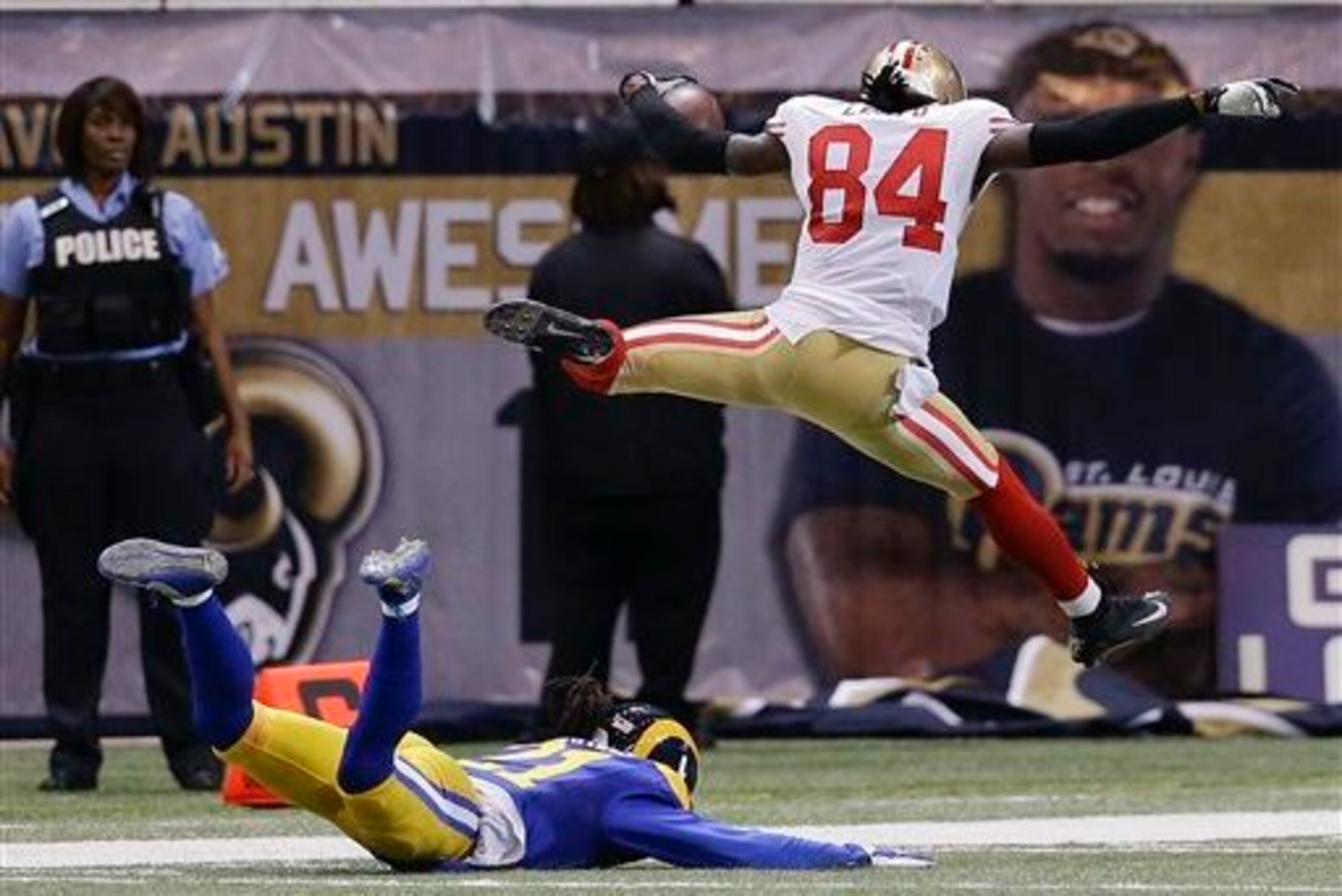 Lloyd's 80-yard touchdown helped the 49ers leapfrog the Seahawks in the division.