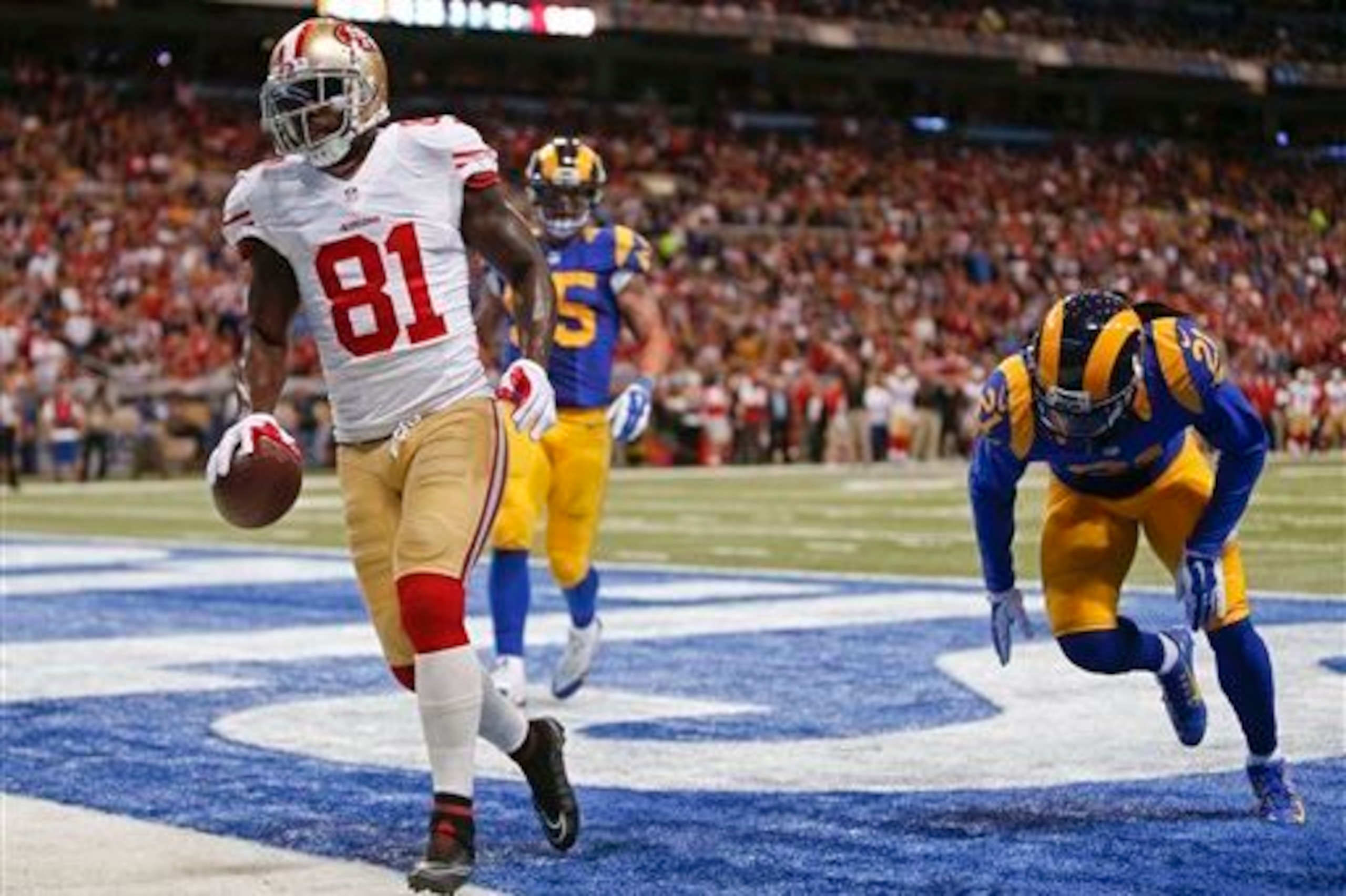 Anquan Boldin hauled in Kaepernick's second TD pass of the game. Anquan Boldin hauled in Kaepernick's second TD pass of the game.