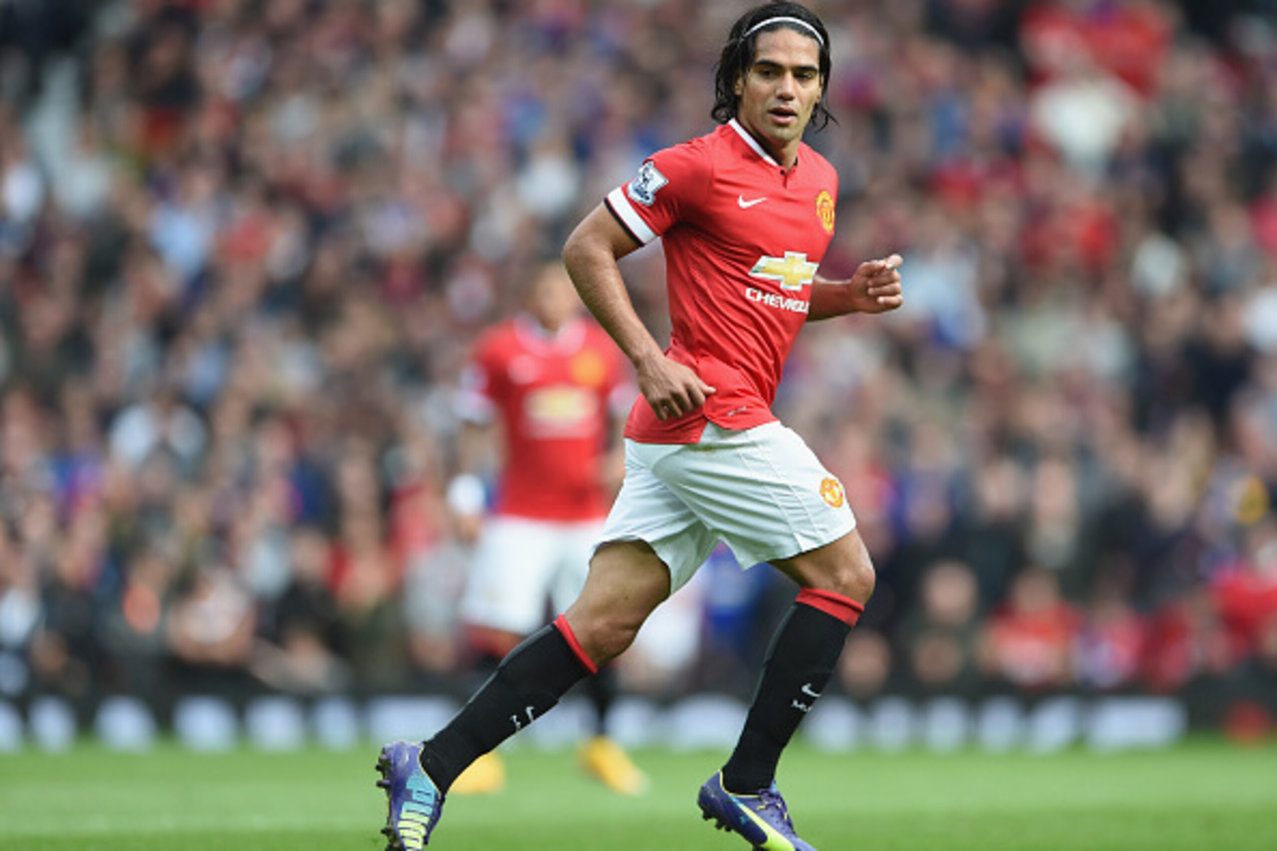 MANCHESTER, ENGLAND - OCTOBER 05: Radamel Falcao of Manchester United in action during the Barclays Premier League match between Manchester United and Everton at Old Trafford on October 5, 2014 in Manchester, England.  (Photo by Michael Regan/Getty Images
