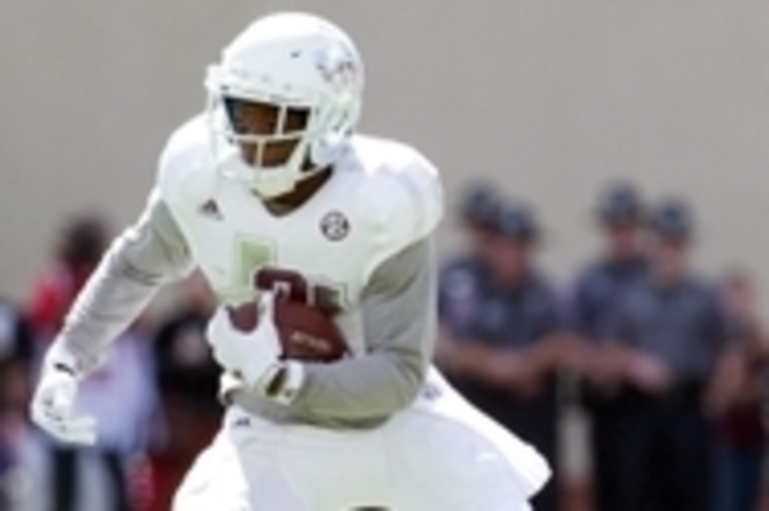 Oct 4, 2014; Starkville, MS, USA;Texas A&M Aggies wide receiver Speedy Noil (2) carries the ball against the Mississippi State Bulldogs at Davis Wade Stadium. Mandatory Credit: Marvin Gentry-USA TODAY Sports