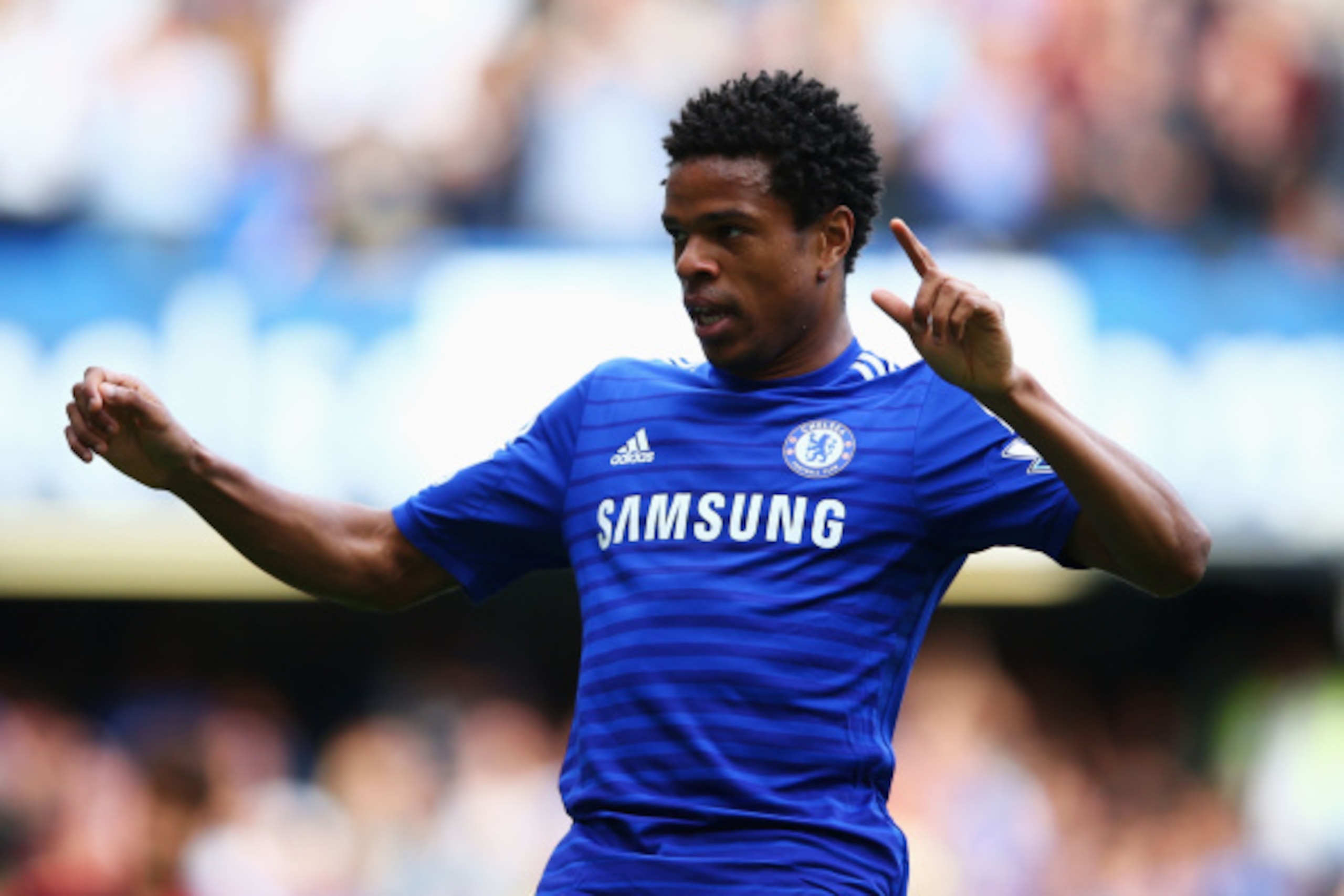 LONDON, ENGLAND - SEPTEMBER 13:  Loic Remy of Chelsea celebrates as he scores their fourth goal during the Barclays Premier League match between Chelsea and Swansea City at Stamford Bridge on September 13, 2014 in London, England.  (Photo by Paul Gilham/G