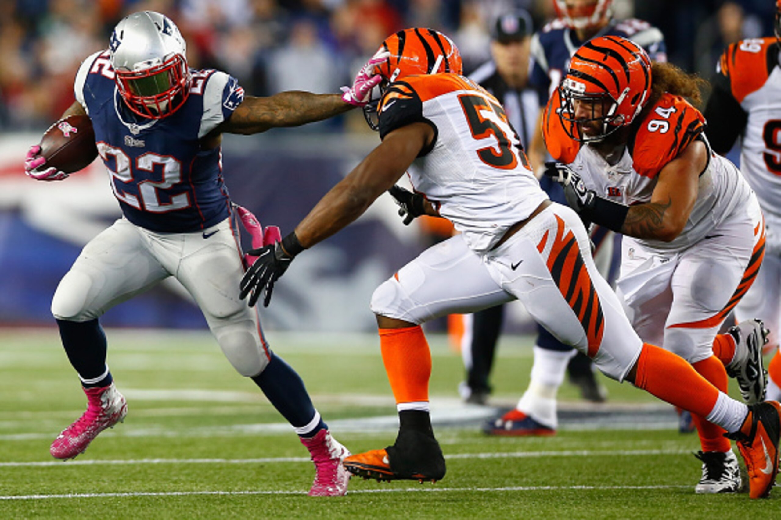 FOXBORO, MA - OCTOBER 05: Stevan Ridley #22 of the New England Patriots carries the ball during the fourth quarter against the Cincinnati Bengals at Gillette Stadium on October 5, 2014 in Foxboro, Massachusetts. (Photo by Jared Wickerham/Getty Images) FOXBORO, MA - OCTOBER 05: Stevan Ridley #22 of the New England Patriots carries the ball during the fourth quarter against the Cincinnati Bengals at Gillette Stadium on October 5, 2014 in Foxboro, Massachusetts. (Photo by Jared Wickerham/Getty Images)