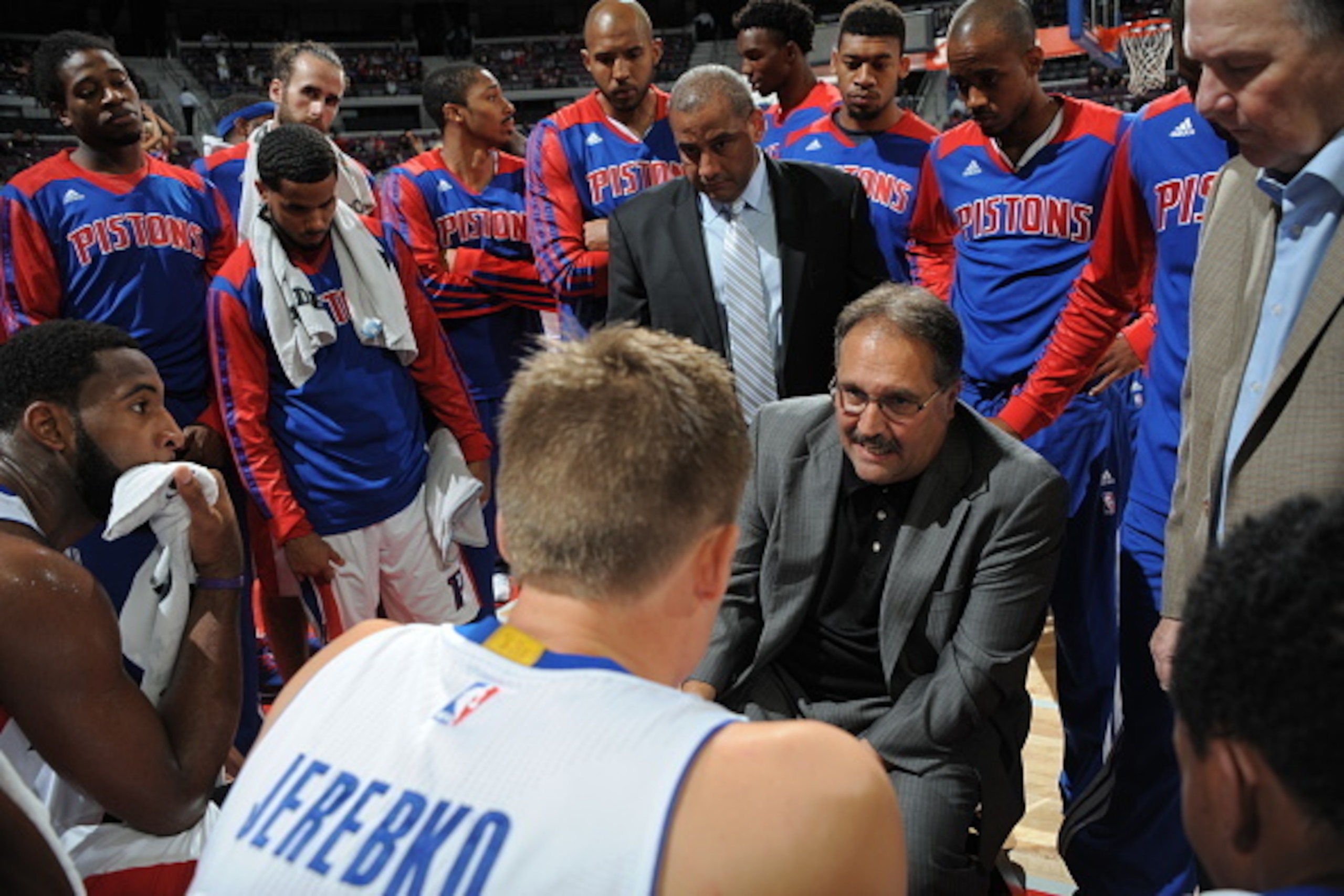 AUBURN HILLS, MI - OCTOBER 7: Head coach Stan Van Gundy of the Detroit Pistons speaks to his team during the game against the Chicago Bulls on October 7, 2014 at The Palace of Auburn Hills in Auburn Hills, Michigan. NOTE TO USER: User expressly acknowled AUBURN HILLS, MI - OCTOBER 7: Head coach Stan Van Gundy of the Detroit Pistons speaks to his team during the game against the Chicago Bulls on October 7, 2014 at The Palace of Auburn Hills in Auburn Hills, Michigan. NOTE TO USER: User expressly acknowled