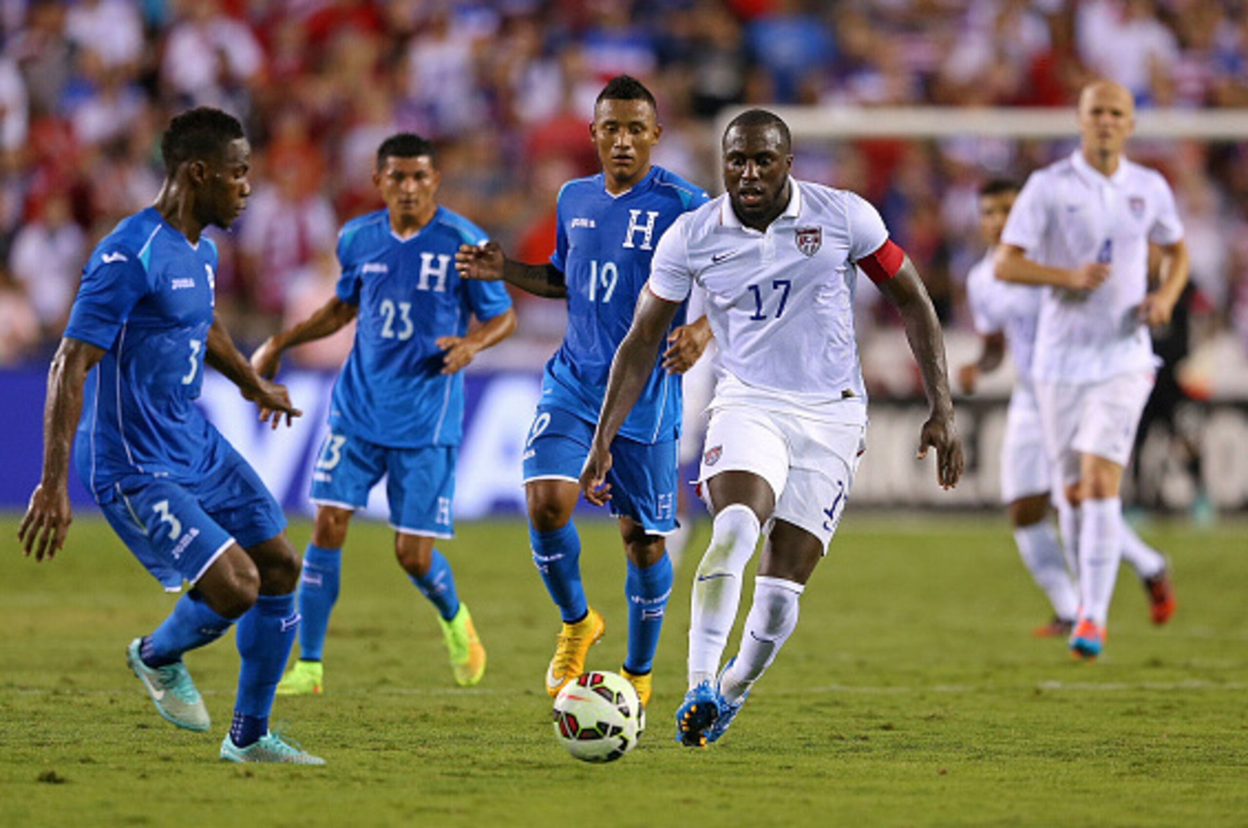 BOCA RATON, FL - OCTOBER 14:  Jozy Altidore #17 of the USA brings the ball upfield during a game against Honduras at FAU Stadium on October 14, 2014 in Boca Raton, Florida.  (Photo by Mike Ehrmann/Getty Images)