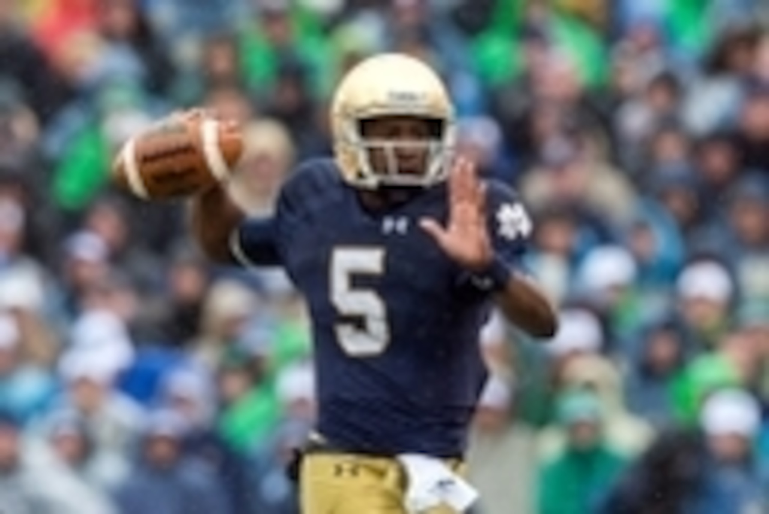 Oct 4, 2014; South Bend, IN, USA; Notre Dame Fighting Irish quarterback Everett Golson (5) looks to throw in the first quarter against the Stanford Cardinal at Notre Dame Stadium. Mandatory Credit: Matt Cashore-USA TODAY Sports