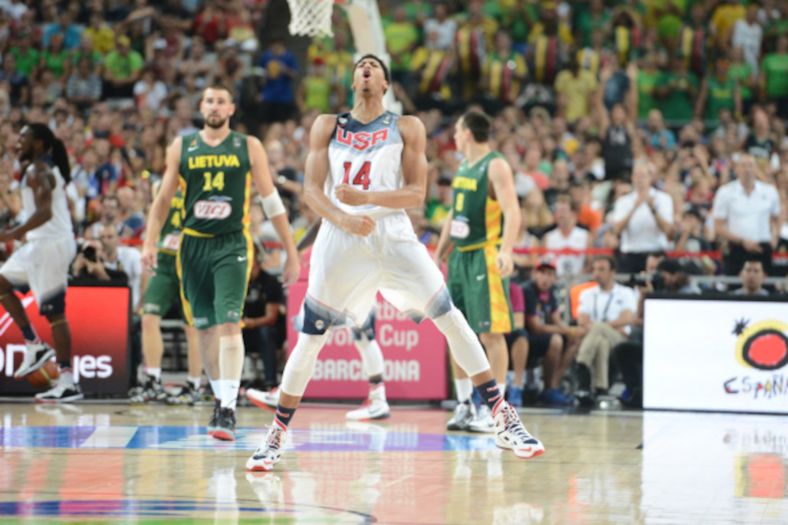 BARCELONA, SPAIN - SEPTEMBER 11: Anthony Davis #14 of the USA Basketball Men's National Team shows emotion in the game against the Lithuania National Team during the 2014 FIBA World Cup Semi-Finals at Palau Sant Jordi on September 11, 2014 in Barcelona, S BARCELONA, SPAIN - SEPTEMBER 11: Anthony Davis #14 of the USA Basketball Men's National Team shows emotion in the game against the Lithuania National Team during the 2014 FIBA World Cup Semi-Finals at Palau Sant Jordi on September 11, 2014 in Barcelona, S