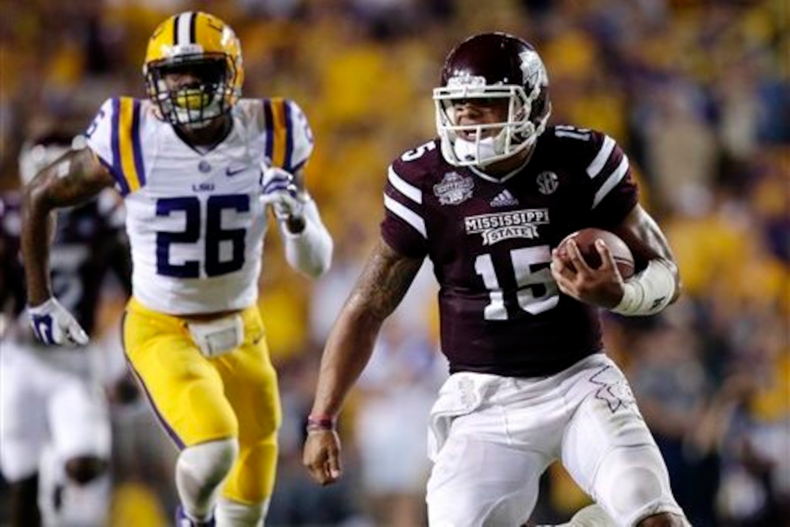 Mississippi State's Dak Prescott led the Bulldogs to 570 yards of total offense against LSU earlier this season.