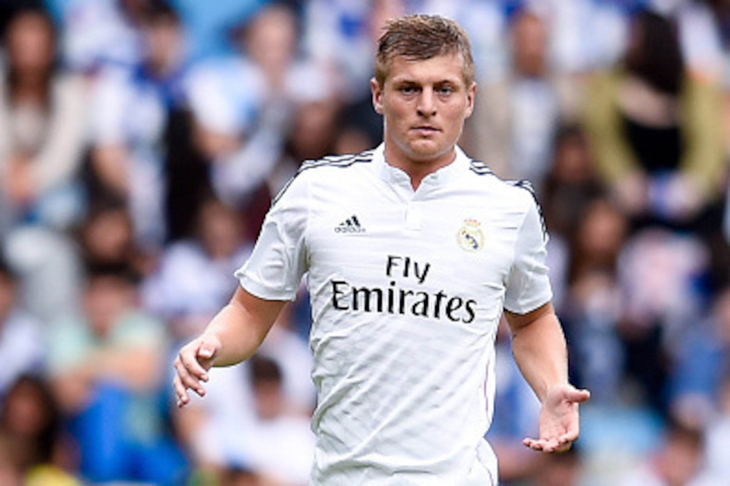 LA CORUNA, SPAIN - SEPTEMBER 20:  Toni Kroos of Real Madrid CF runs with the ball during the La Liga match between RC Deportivo La Coruna and Real Madrid CF at Riazor Stadium on September 20, 2014 in La Coruna, Spain.  (Photo by David Ramos/Getty Images)