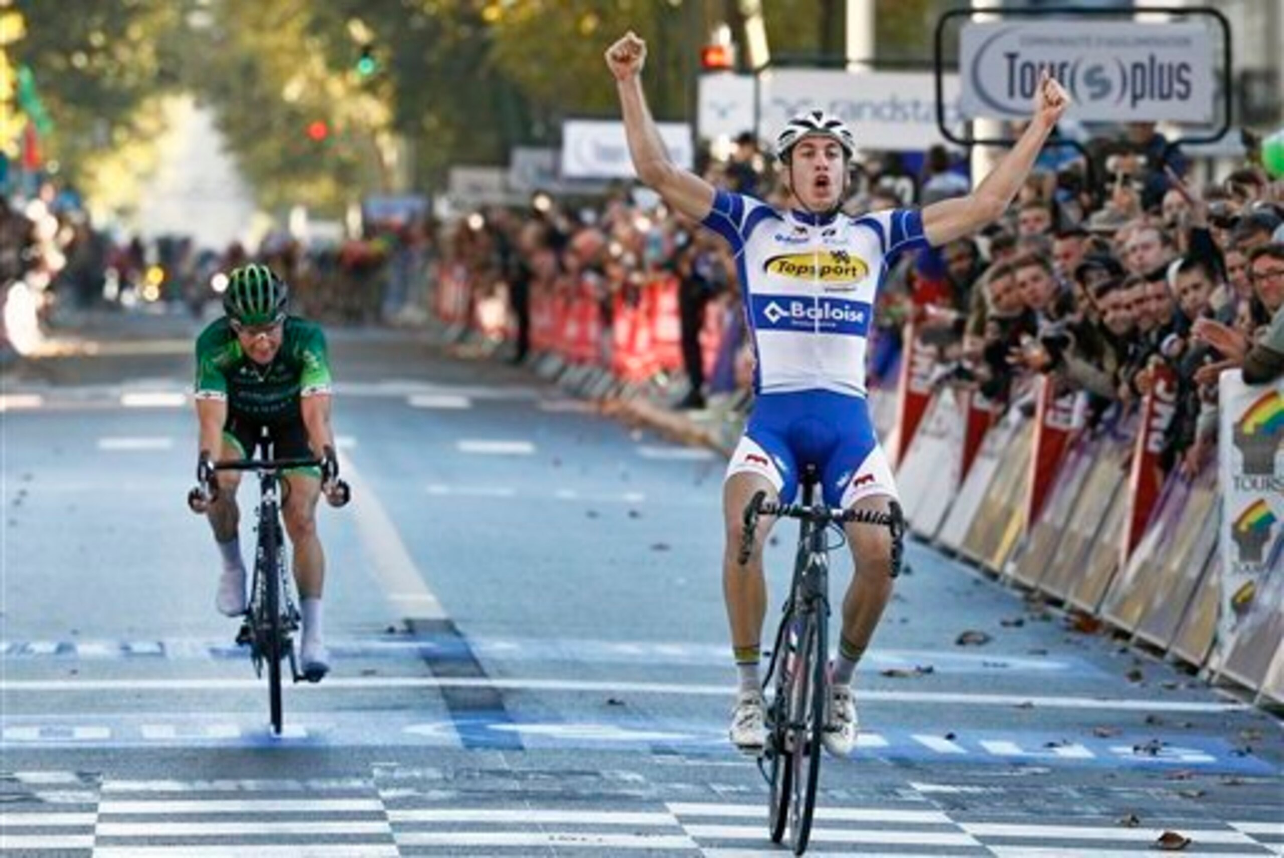 Thomas Voeckler looks on after Wallays sussed him out in the final stretch of Paris-Tours.