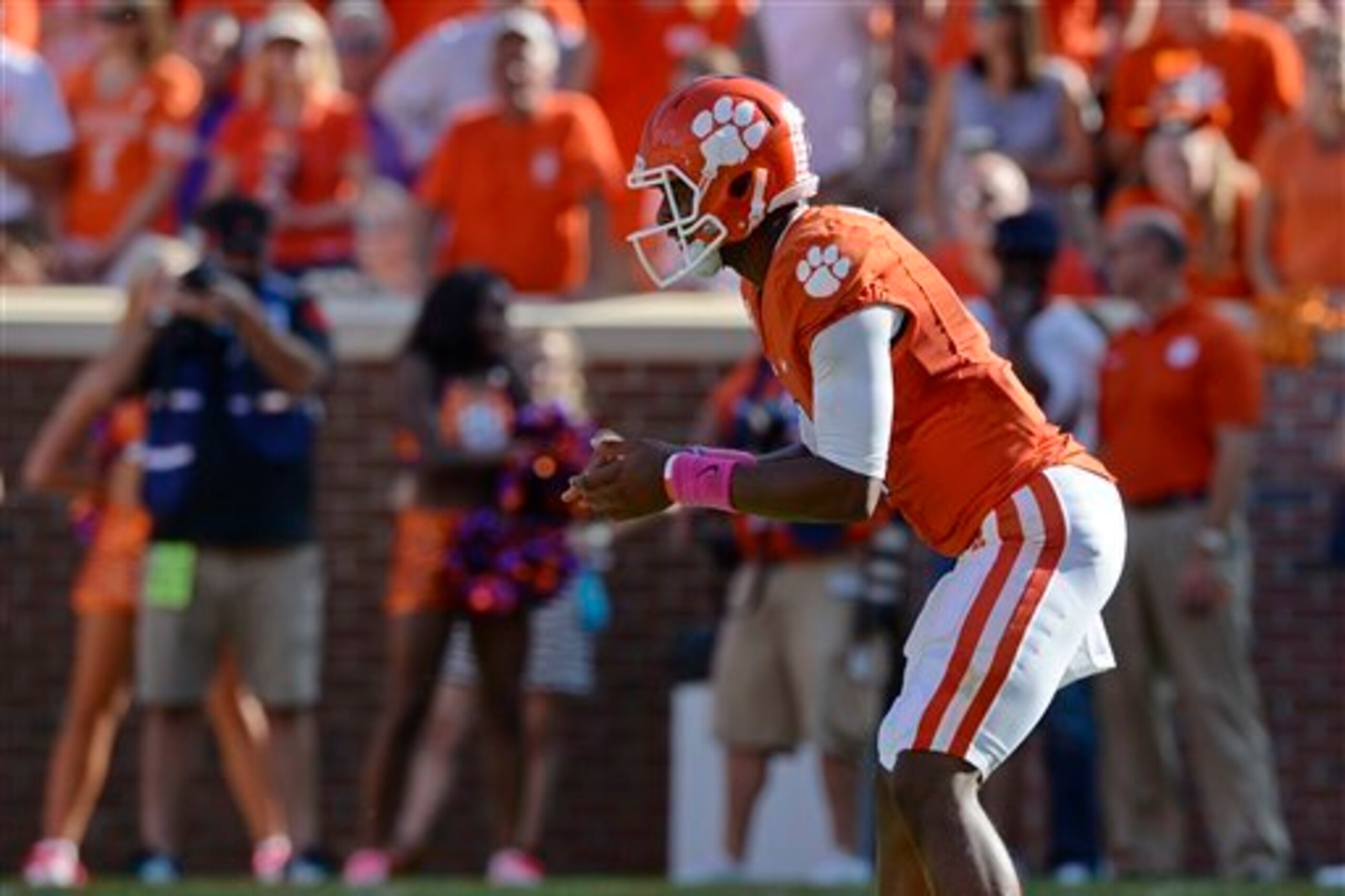 Clemson's offense should improve once Deshaun Watson returns from a broken finger.