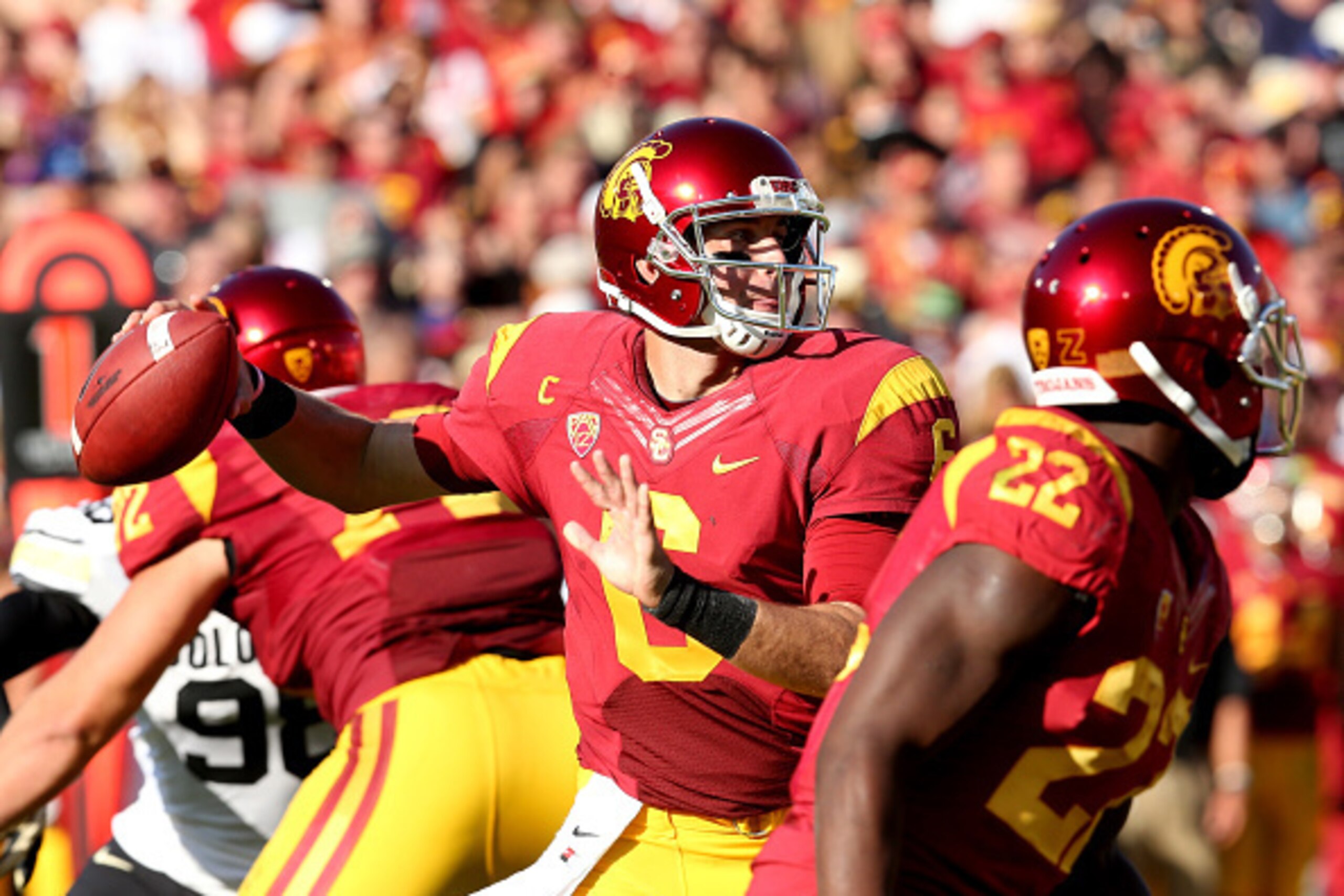 LOS ANGELES, CA - OCTOBER 18:  Quarterback Cody Kessler #6 of the USC Trojans throws a pass against the Colorado Buffaloes at Los Angeles Memorial Coliseum on October 18, 2014 in Los Angeles, California.  (Photo by Stephen Dunn/Getty Images)