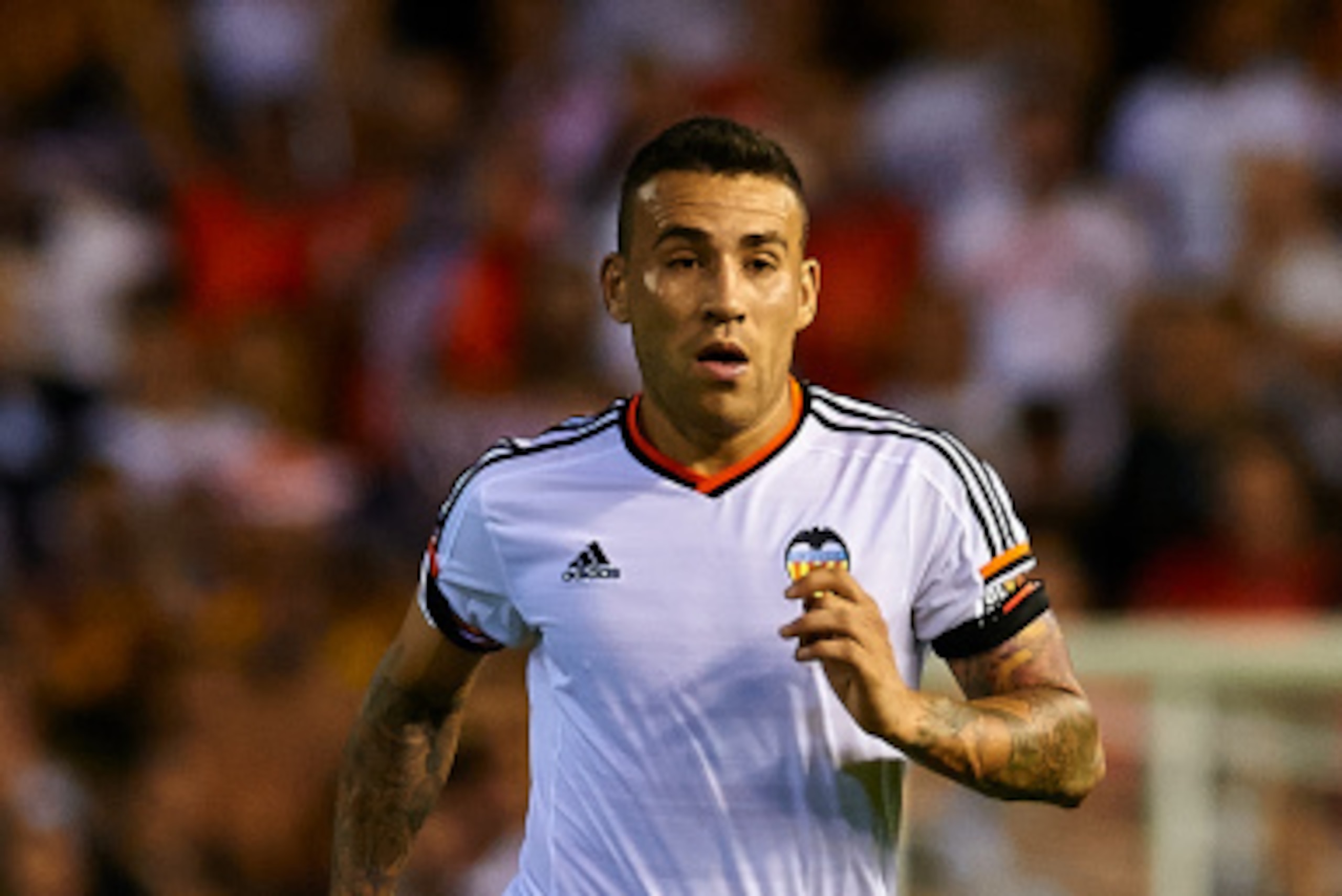 VALENCIA, SPAIN - AUGUST 29:  Nicolas Otamendi of Valencia runs with the ball during the La Liga match between Valencia CF and Malaga CF at Estadi de Mestalla on August 29, 2014 in Valencia, Spain.  (Photo by Manuel Queimadelos Alonso/Getty Images)
