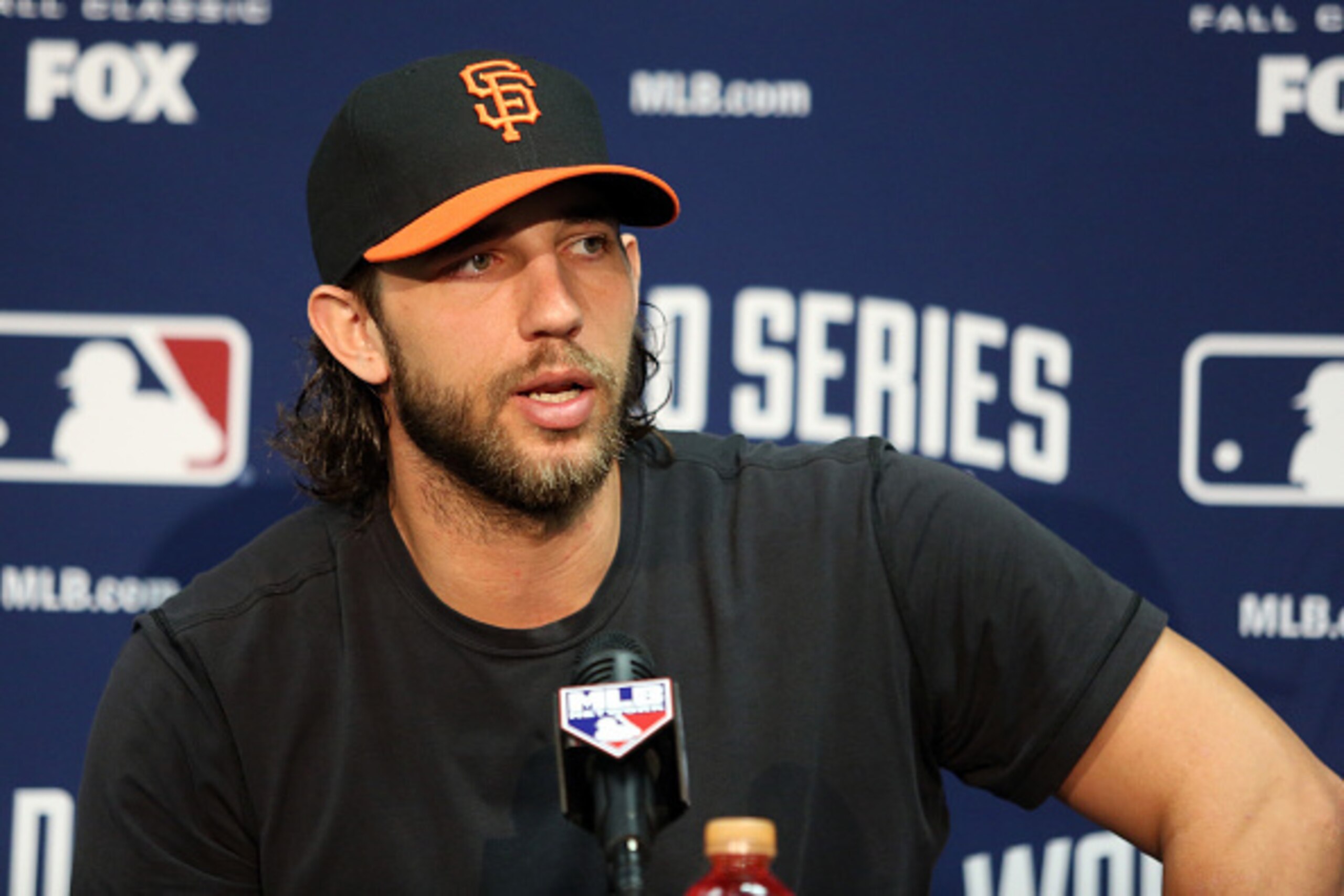 KANSAS CITY, MO - OCTOBER 20:  Madison Bumgarner #40 of the San Francisco Giants speaks to the media during the 2014 World Series Media Day at Kauffman Stadium on October 20, 2014 in Kansas City, Missouri.  (Photo by Ed Zurga/Getty Images)