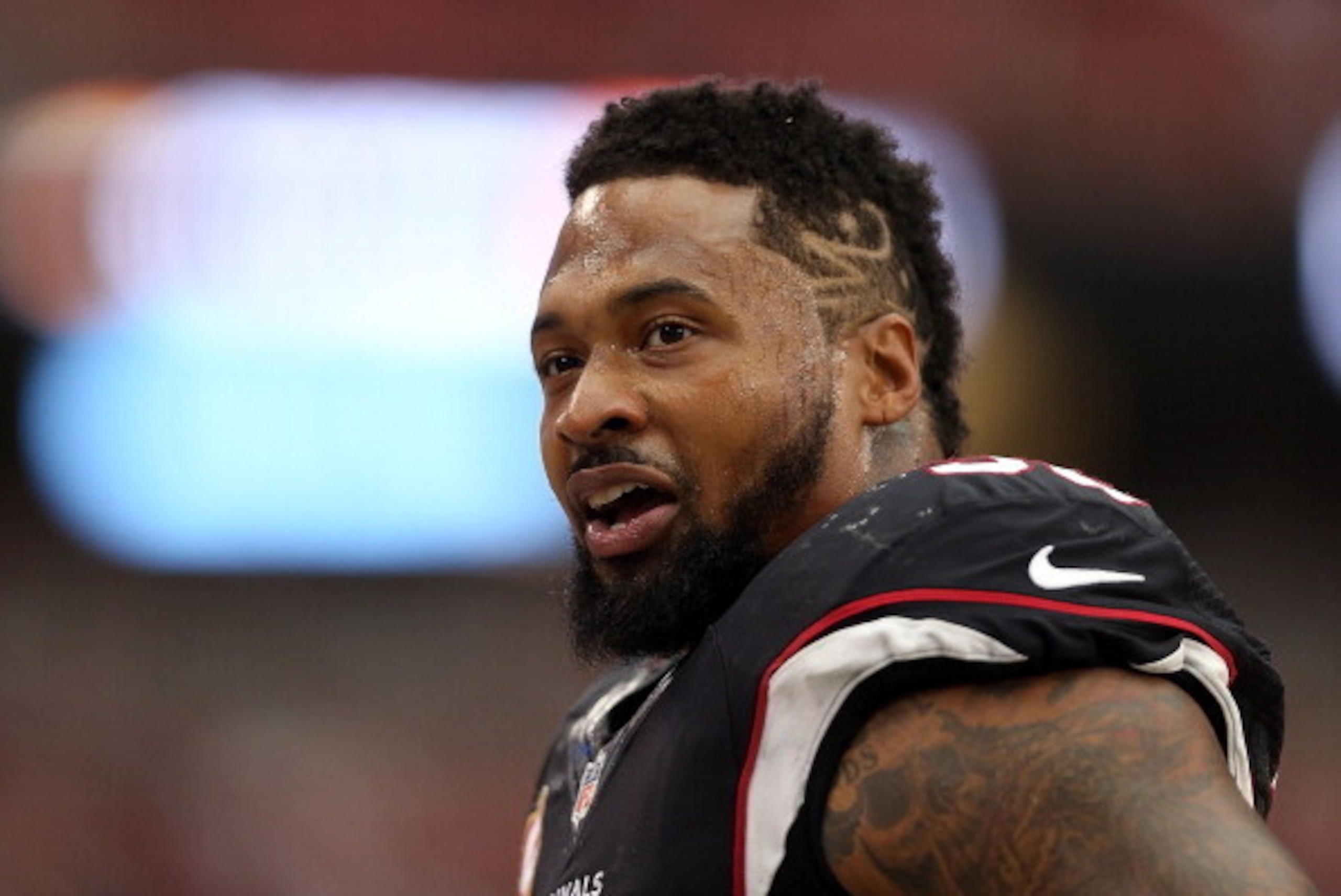 GLENDALE, AZ - OCTOBER 06:  Defensive end Darnell Dockett #90 of the Arizona Cardinals during the NFL game against the Carolina Panthers at the University of Phoenix Stadium on October 6, 2013 in Glendale, Arizona. The Cardinals defeated the Panthers 22-6