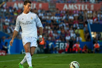 VALENCIA, SPAIN - OCTOBER 18:  Cristiano Ronaldo of Real Madrid in action during the La Liga match between Levante UD and Real Madrid at Ciutat de Valencia on October 18, 2014 in Valencia, Spain.  (Photo by Manuel Queimadelos Alonso/Getty Images)