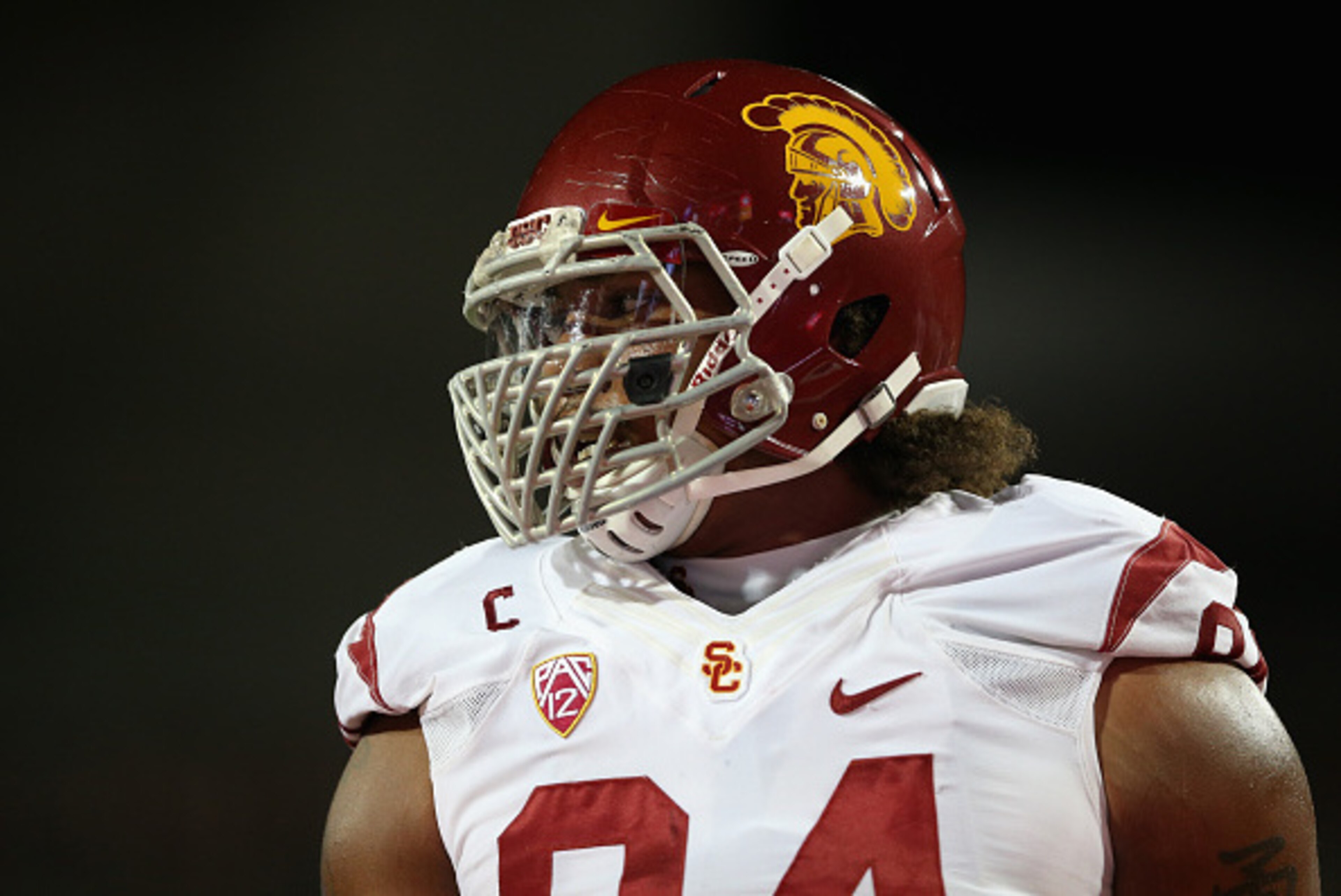 TUCSON, AZ - OCTOBER 11:  Defensive end Leonard Williams #94 of the USC Trojans warms up before the college football game against the Arizona Wildcats at Arizona Stadium on October 11, 2014 in Tucson, Arizona.  The Trojans defeatred the Wildcats 28-26.  (