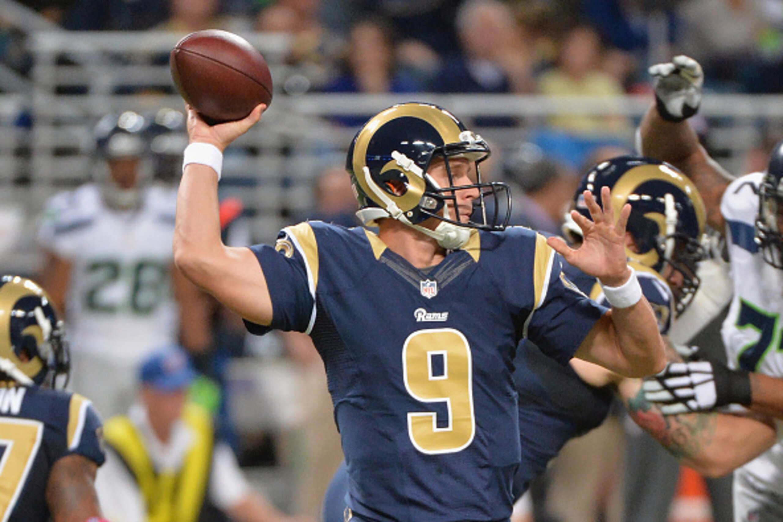 ST. LOUIS, MO - OCTOBER 19: Austin Davis #9 of the St. Louis Rams passes against the Seattle Seahawks in the second quarter at the Edward Jones Dome on October 19,  2014 in St. Louis, Missouri.  (Photo by Michael B. Thomas/Getty Images)