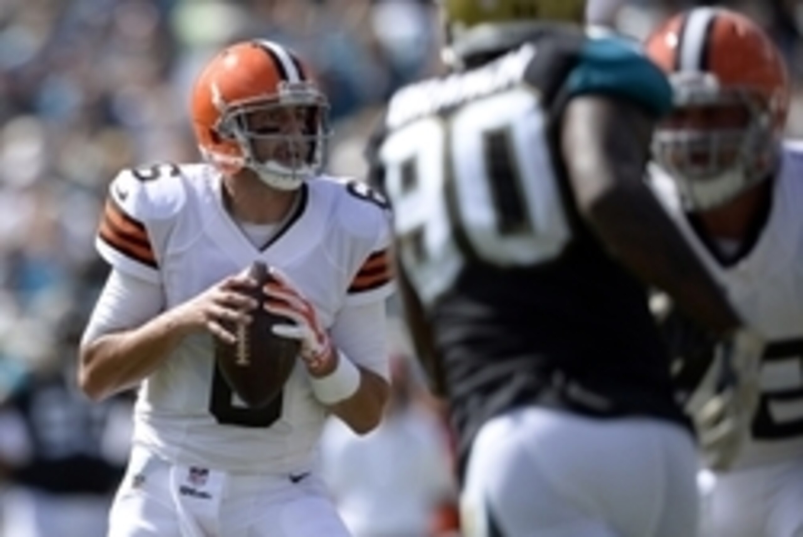 Oct 19, 2014; Jacksonville, FL, USA; Cleveland Browns quarterback Brian Hoyer (6) drops back to pass against the Jacksonville Jaguars during the 2nd quarter at EverBank Field. Mandatory Credit: Richard Dole-USA TODAY Sports