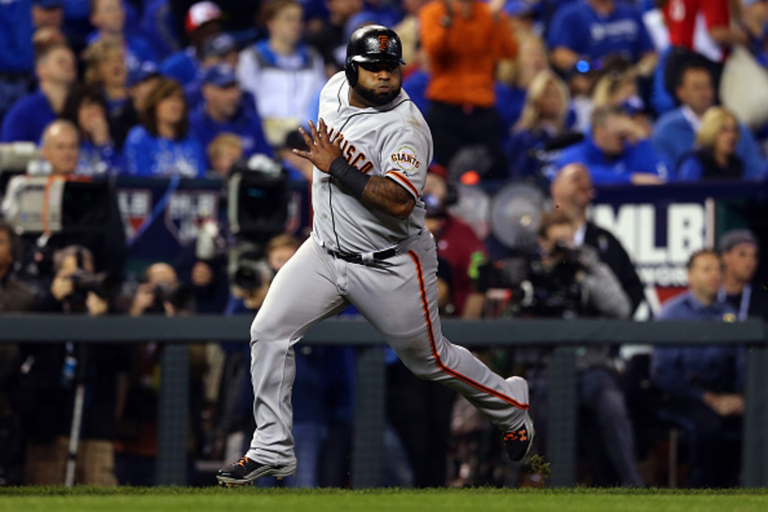 KANSAS CITY, MO - OCTOBER 22: Pablo Sandoval #48 of the San Francisco Giants on his way to scoring in the fourth inning against the Kansas City Royals during Game Two of the 2014 World Series at Kauffman Stadium on October 22, 2014 in Kansas City, Missour KANSAS CITY, MO - OCTOBER 22: Pablo Sandoval #48 of the San Francisco Giants on his way to scoring in the fourth inning against the Kansas City Royals during Game Two of the 2014 World Series at Kauffman Stadium on October 22, 2014 in Kansas City, Missour