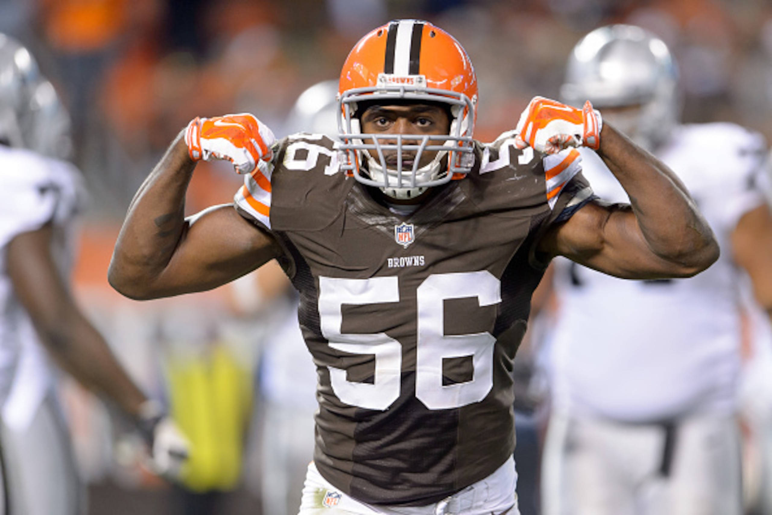 CLEVELAND, OH - OCTOBER 26: Inside linebacker Karlos Dansby #56 of the Cleveland Browns celebrates after a tackle during the second half against the Oakland Raiders at FirstEnergy Stadium in Cleveland, Ohio. The Browns defeated the Raiders 23-13. (Photo b CLEVELAND, OH - OCTOBER 26: Inside linebacker Karlos Dansby #56 of the Cleveland Browns celebrates after a tackle during the second half against the Oakland Raiders at FirstEnergy Stadium in Cleveland, Ohio. The Browns defeated the Raiders 23-13. (Photo b