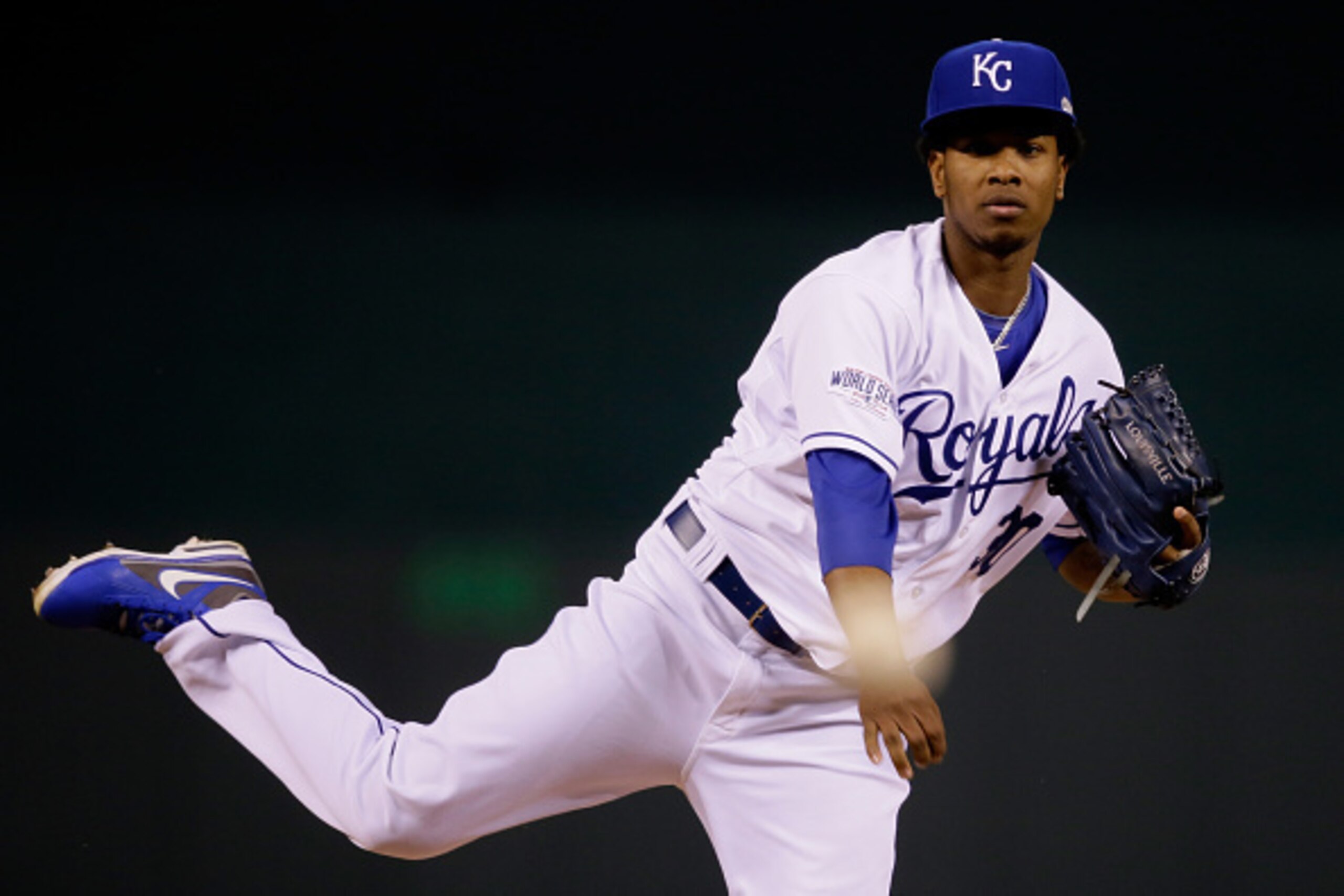 KANSAS CITY, MO - OCTOBER 22:  Yordano Ventura #30 of the Kansas City Royals pitches against the San Francisco Giants during Game Two of the 2014 World Series at Kauffman Stadium on October 22, 2014 in Kansas City, Missouri.  (Photo by Pool/Getty Images)