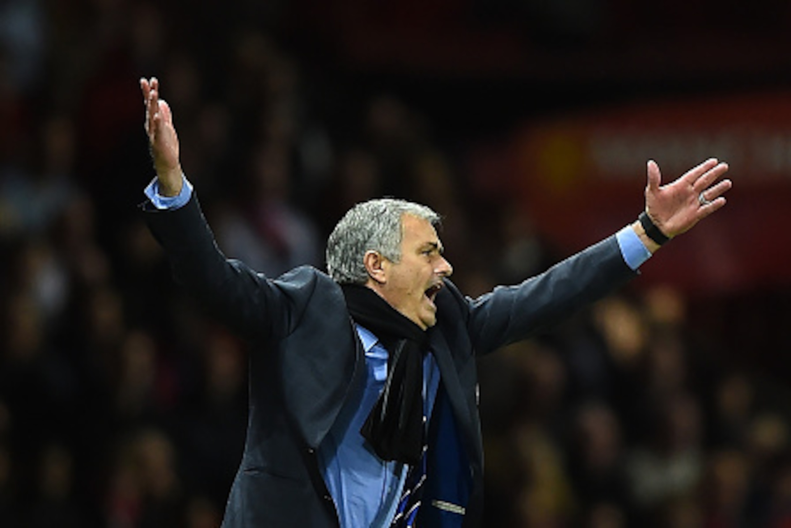 MANCHESTER, ENGLAND - OCTOBER 26:  Chelsea Manager Jose Mourinho reacts during the Barclays Premier League match between Manchester United and Chelsea at Old Trafford on October 26, 2014 in Manchester, England.  (Photo by Laurence Griffiths/Getty Images)