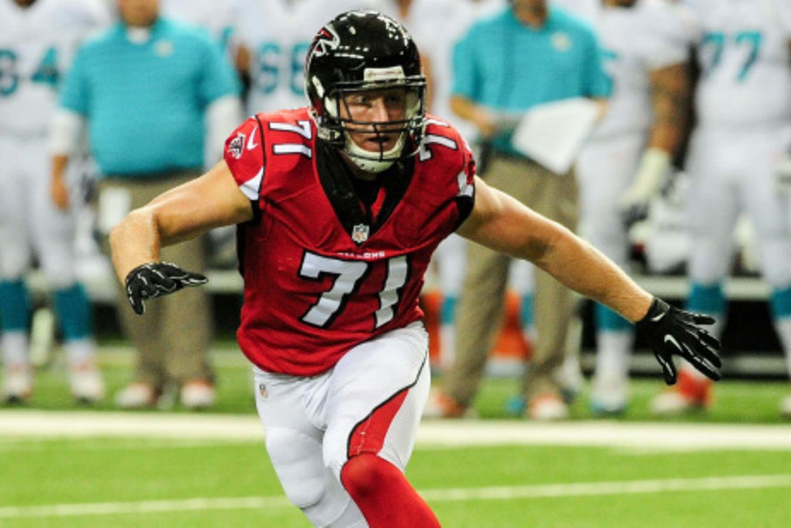 ATLANTA, GA - AUGUST 08: Kroy Biermann #71 of the Atlanta Falcons watches the runner in the first quarter of a preseason game against the Miami Dolphins at the Georgia Dome on August 8, 2014 in Atlanta, Georgia. (Photo by Scott Cunningham/Getty Images)