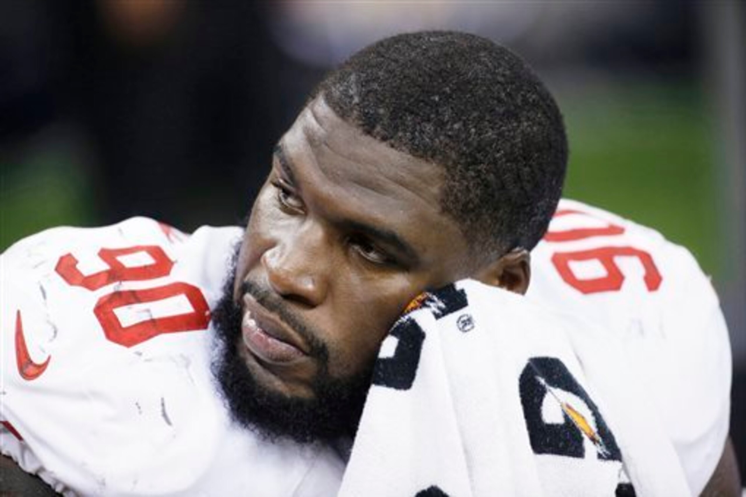 Glenn Dorsey's return forces others down the D-line depth chart. Glenn Dorsey's return forces others down the D-line depth chart.