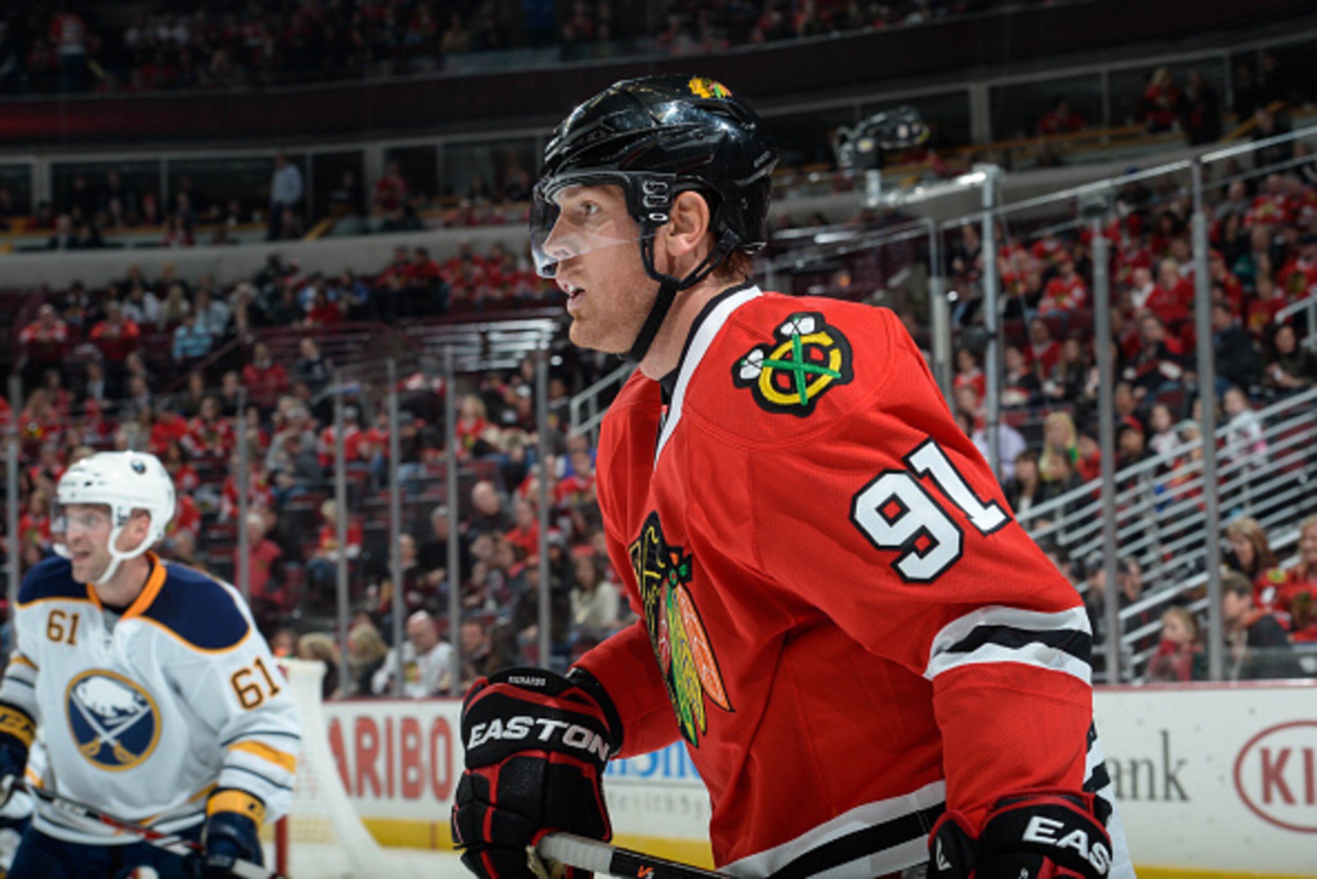 CHICAGO, IL - OCTOBER 11: Brad Richards #91 of the Chicago Blackhawks watches for the puck during the NHL game against the Buffalo Sabres on October 11, 2014 at the United Center in Chicago, Illinois. (Photo by Bill Smith/NHLI via Getty Images) CHICAGO, IL - OCTOBER 11: Brad Richards #91 of the Chicago Blackhawks watches for the puck during the NHL game against the Buffalo Sabres on October 11, 2014 at the United Center in Chicago, Illinois. (Photo by Bill Smith/NHLI via Getty Images)