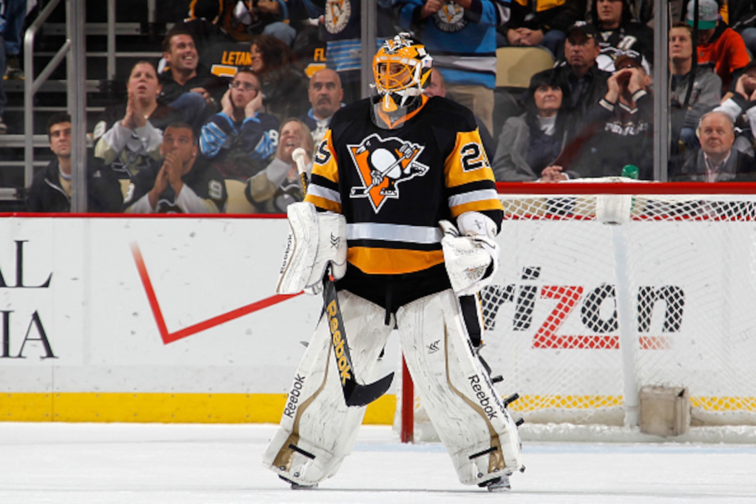 PITTSBURGH, PA - OCTOBER 22: Marc-Andre Fleury #29 of the Pittsburgh Penguins defends the net against the Philadelphia Flyers at Consol Energy Center on October 22, 2014 in Pittsburgh, Pennsylvania. (Photo by Gregory Shamus/NHLI via Getty Images) PITTSBURGH, PA - OCTOBER 22: Marc-Andre Fleury #29 of the Pittsburgh Penguins defends the net against the Philadelphia Flyers at Consol Energy Center on October 22, 2014 in Pittsburgh, Pennsylvania. (Photo by Gregory Shamus/NHLI via Getty Images)