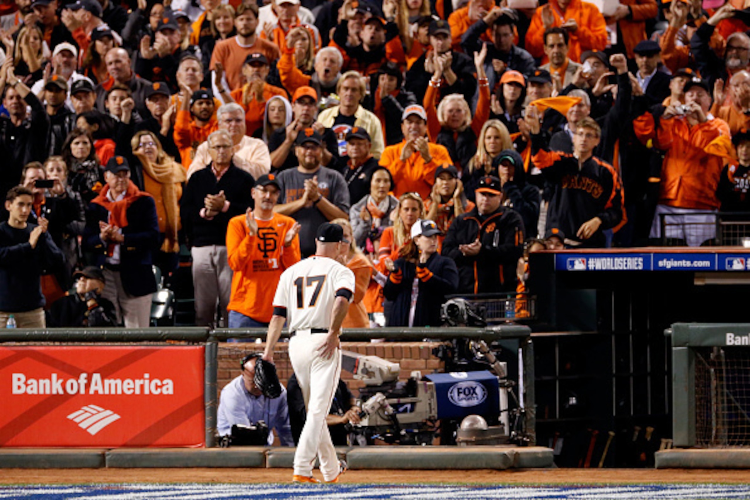 SAN FRANCISCO, CA - OCTOBER 24:  Tim Hudson #17 of the San Francisco Giants is taken out in the sixth inning while taking on the Kansas City Royals during Game Three of the 2014 World Series at AT&T Park on October 24, 2014 in San Francisco, California.  