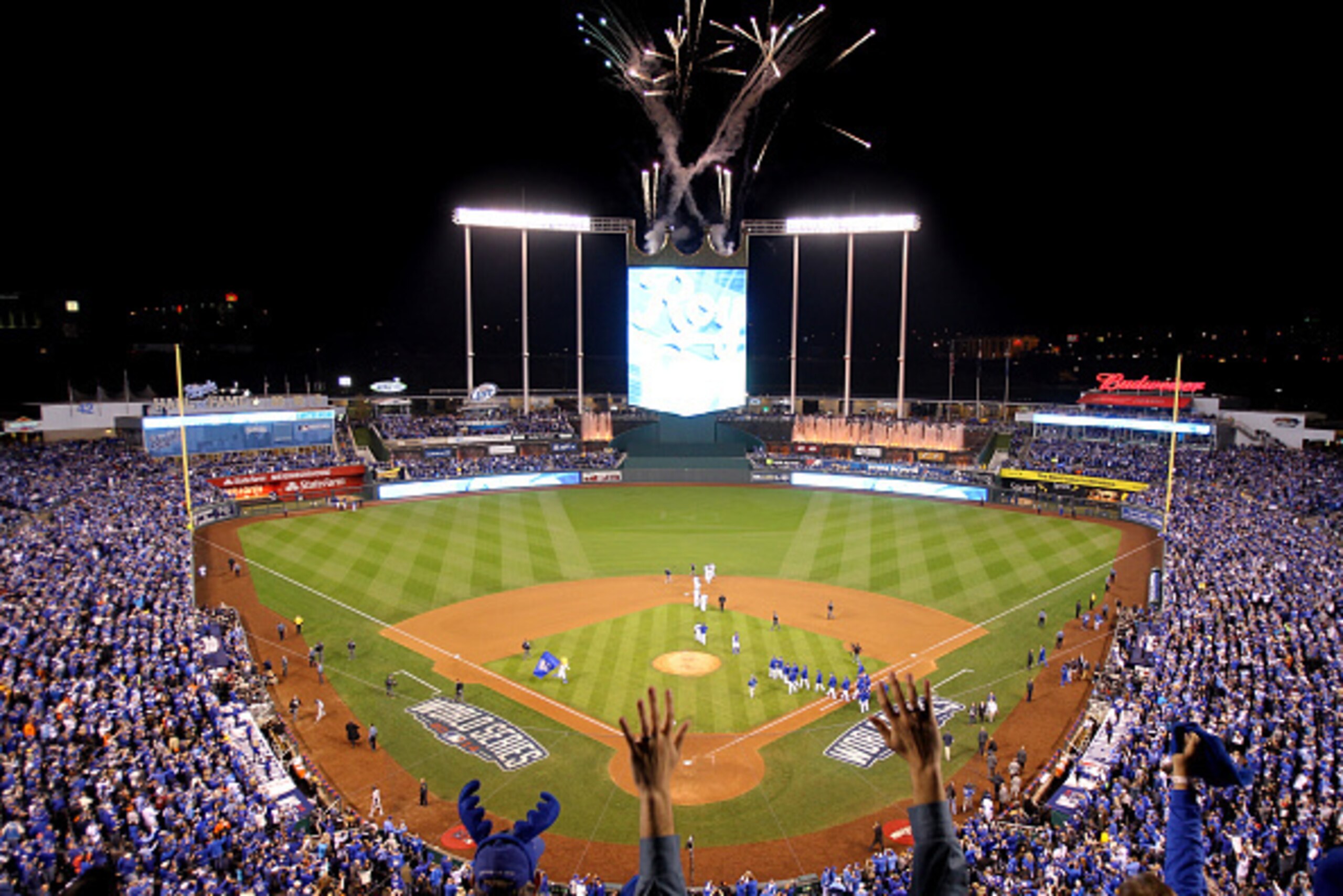 KANSAS CITY, MO - OCTOBER 28:  The Kansas City Royals celebrate after defeating the San Francisco Giants by a score of 10-0 to win Game Six of the 2014 World Series at Kauffman Stadium on October 28, 2014 in Kansas City, Missouri.  (Photo by Jamie Squire/
