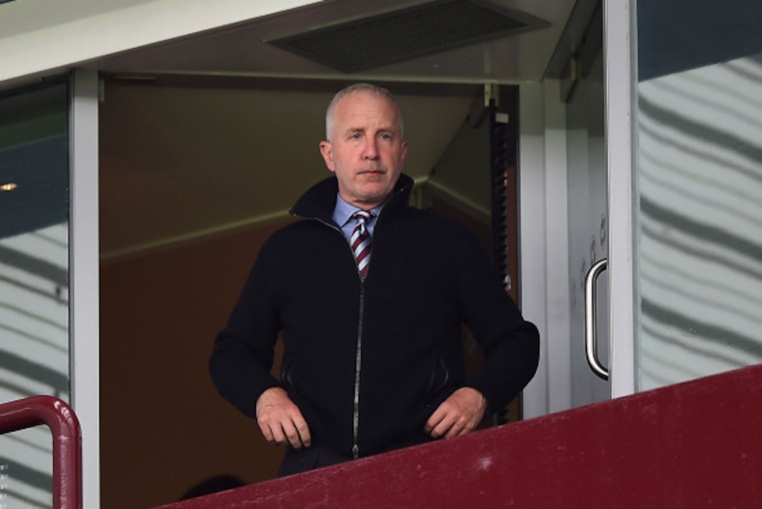 BIRMINGHAM, ENGLAND - SEPTEMBER 20: Aston Villa owner Randy Lerner looks on during the Barclays Premier League match between Aston Villa and Arsenal at Villa Park on September 20, 2014 in Birmingham, England.  (Photo by Laurence Griffiths/Getty Images)