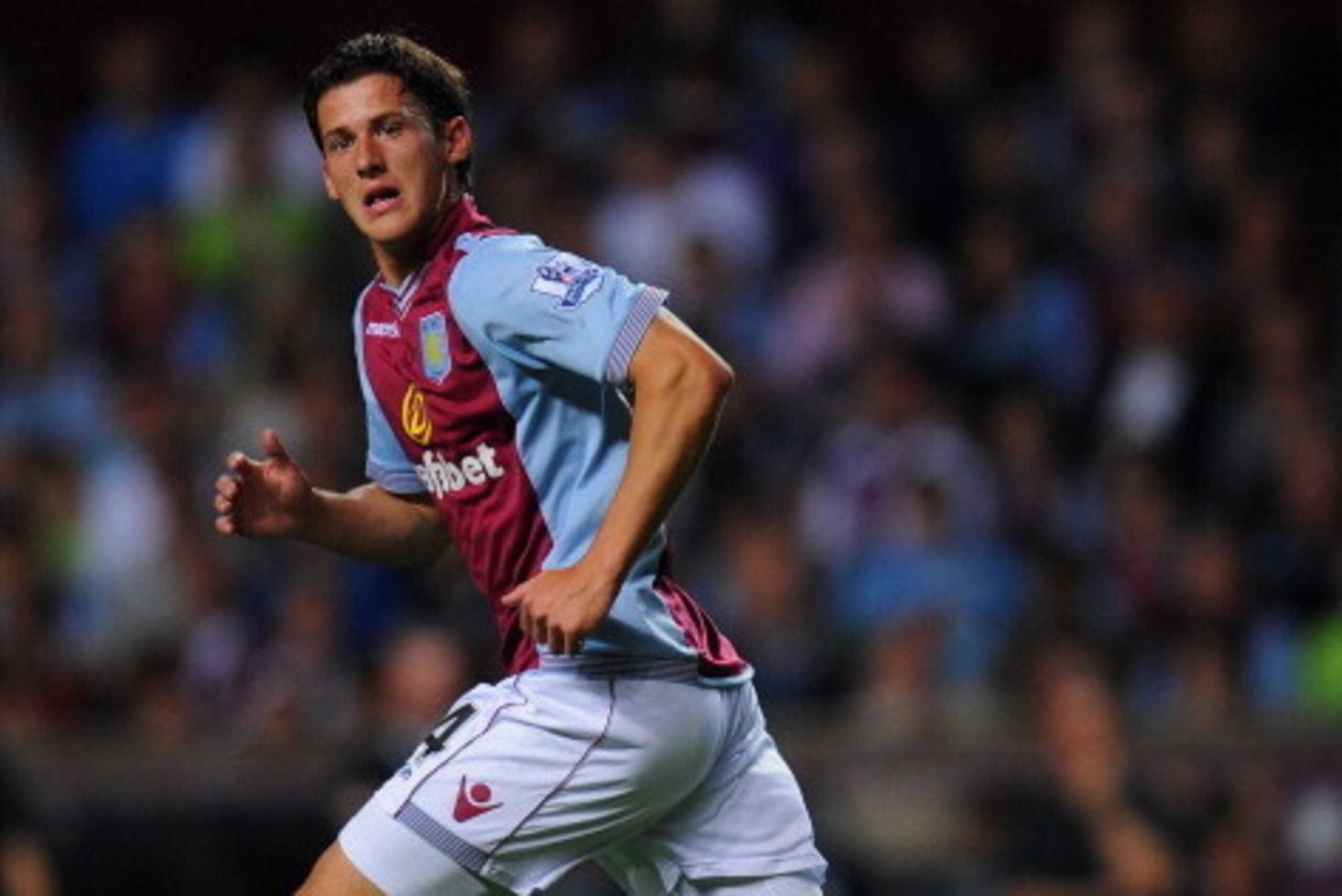 BIRMINGHAM, ENGLAND - AUGUST 28:  Aston Villa player Aleksandar Tonev in action during the Capital One Cup second round match between Aston Villa and Rotherham at Villa Park on August 28, 2013 in Birmingham, England.  (Photo by Stu Forster/Getty Images)