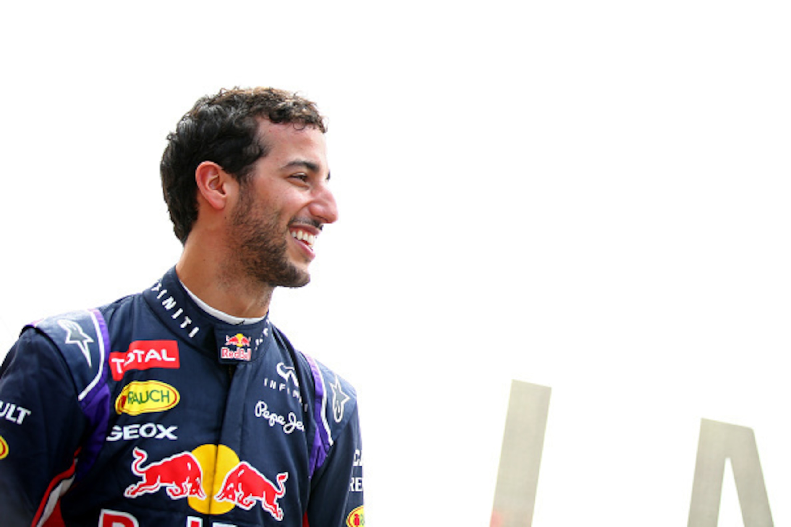 AUSTIN, TX - OCTOBER 29: Daniel Ricciardo of Australia and Infiniti Red Bull Racing smiles at a show run along North Congress Avenue during previews ahead of the United States Formula One Grand Prix on the streets of Austin on October 29, 2014 in Austin, AUSTIN, TX - OCTOBER 29: Daniel Ricciardo of Australia and Infiniti Red Bull Racing smiles at a show run along North Congress Avenue during previews ahead of the United States Formula One Grand Prix on the streets of Austin on October 29, 2014 in Austin,