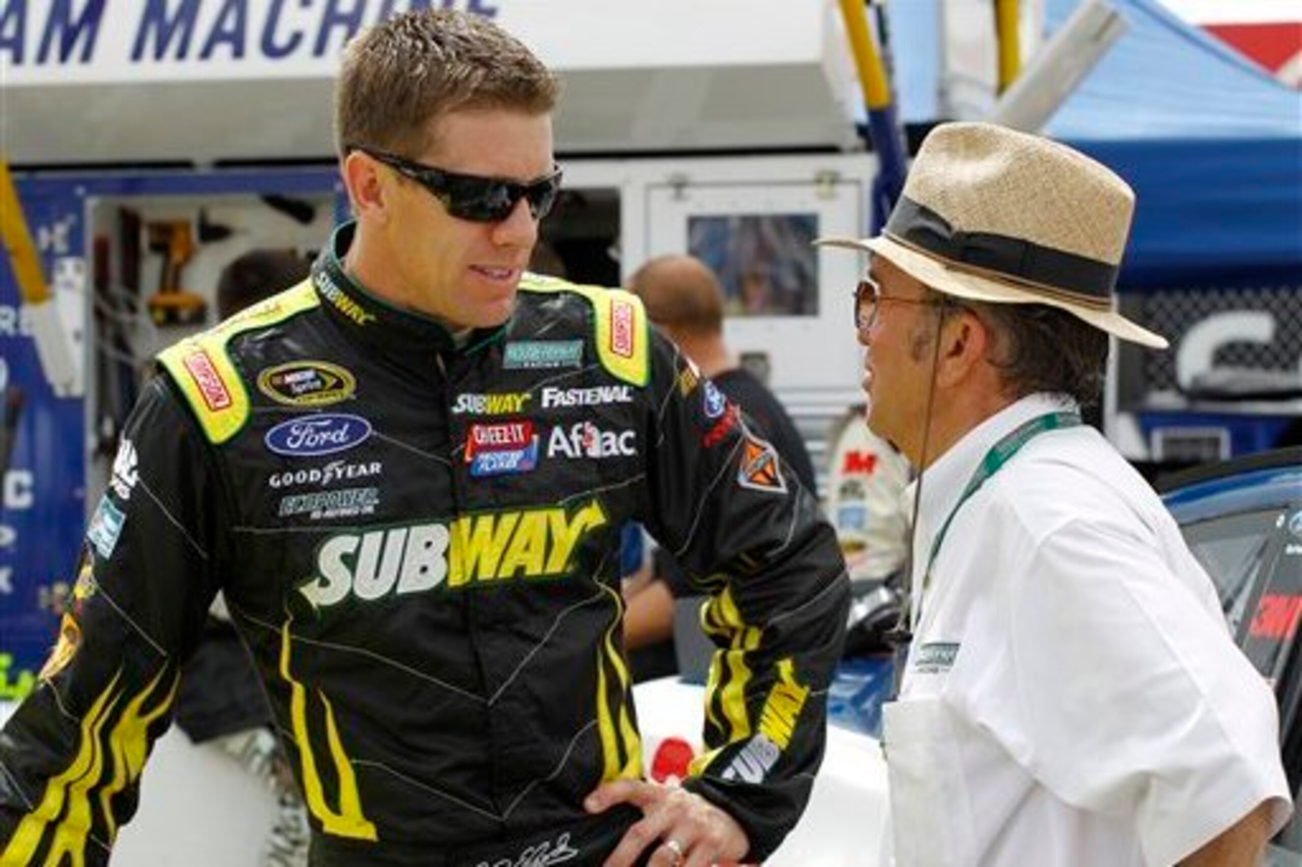 Edwards and Jack Roush (in hat)