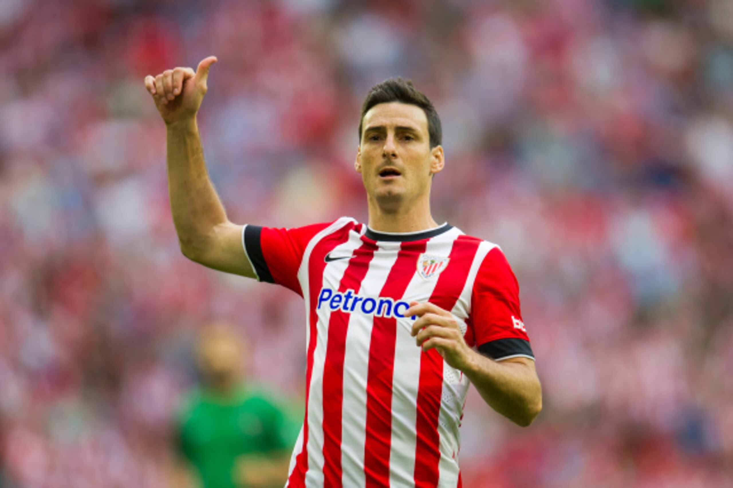 BILBAO, SPAIN - AUGUST 30:  Aritz Aduriz of Athletic Club Bilbao reacts during the La Liga match between Athletic Club and Levante UD at San Mames Stadium on August 30, 2014 in Bilbao, Spain.  (Photo by Juan Manuel Serrano Arce/Getty Images)