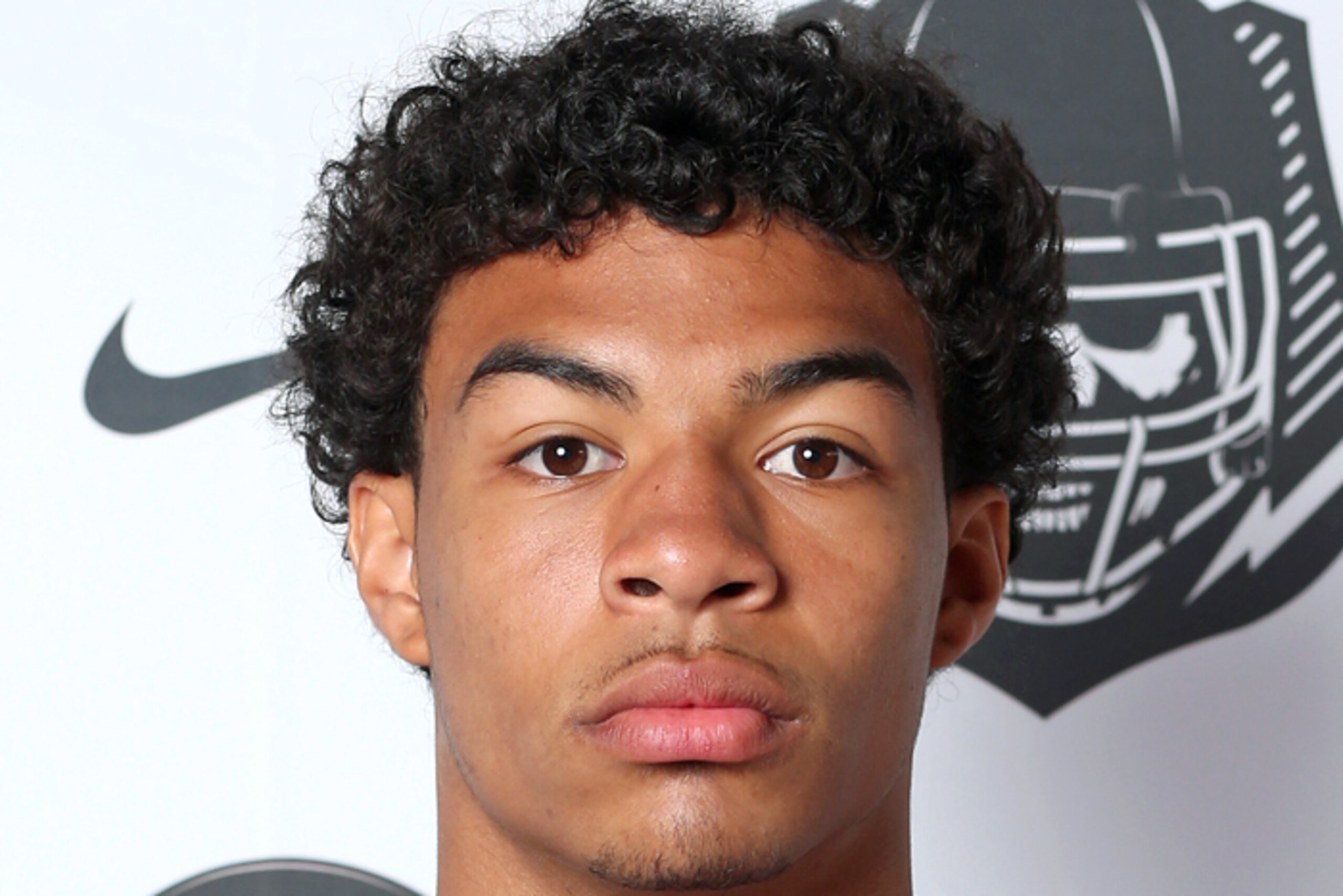 WR Lavan Alston will head to Corvallis, Oregon, to check out the annual Oregon State-Oregon Civil War on Nov. 29.