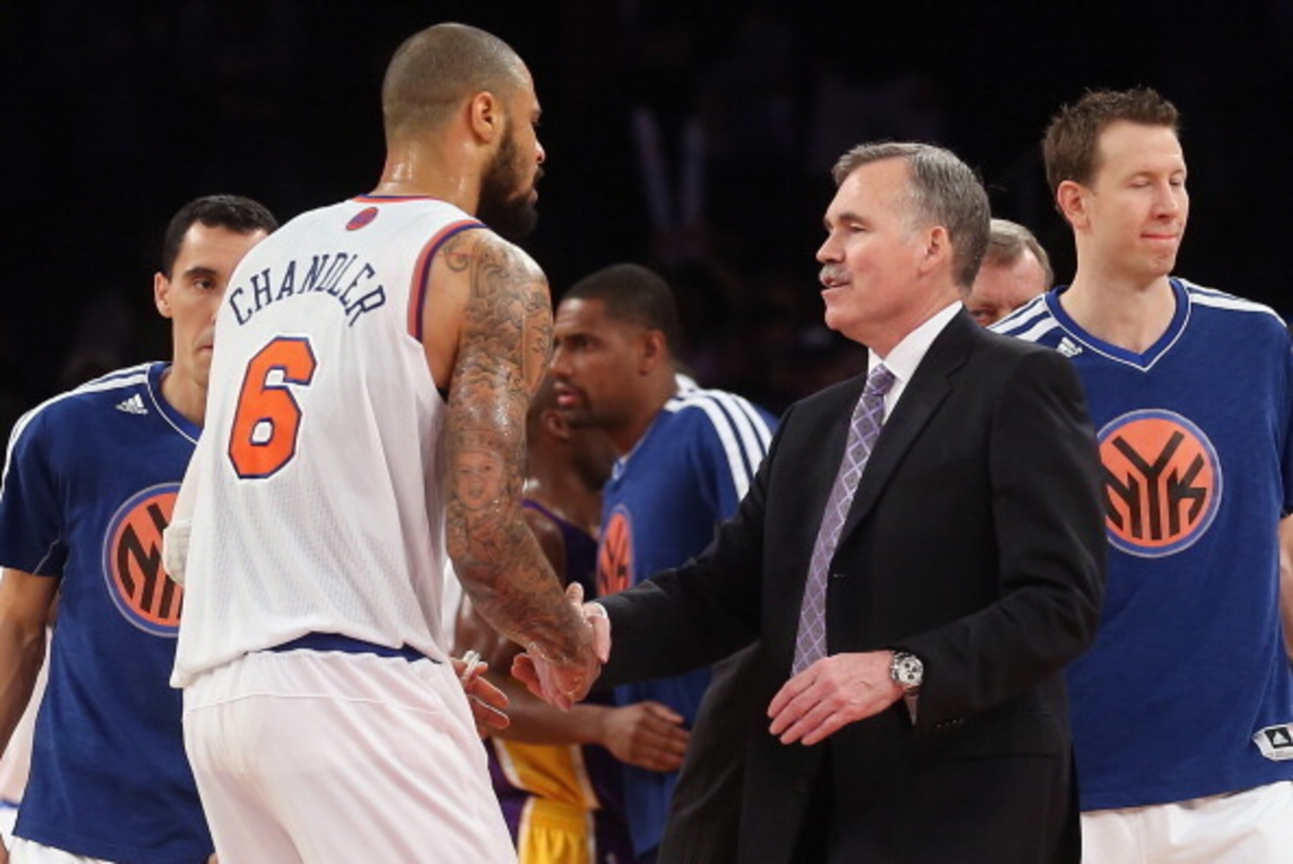 NEW YORK, NY - DECEMBER 13:  Head Coach Mike D'Antoni of the Los Angeles Lakers congraulates Tyson Chandler #6 of the New York Knicks after the Knicks victory at Madison Square Garden on December 13, 2012 in New York City. NOTE TO USER: User expressly ack