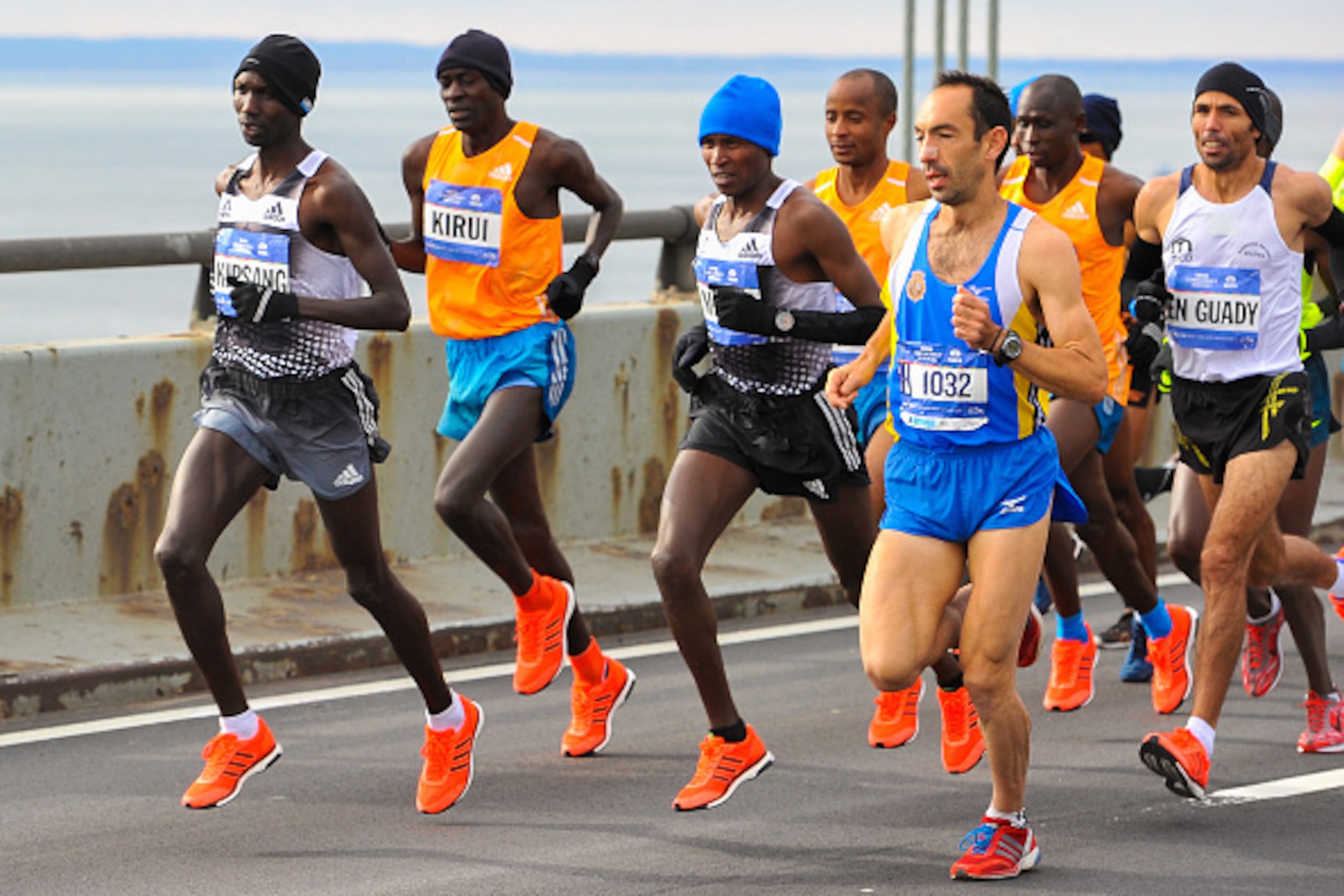 NEW YORK, NY - NOVEMBER 02: Wilson Kipsang leads a group of runners as they cross the Verrazano Narrows Bridge at the start of the TCS New York City Marathon on November 2, 2014 in the Brooklyn borough of New York City.  (Photo by Alex Goodlett/Getty Imag