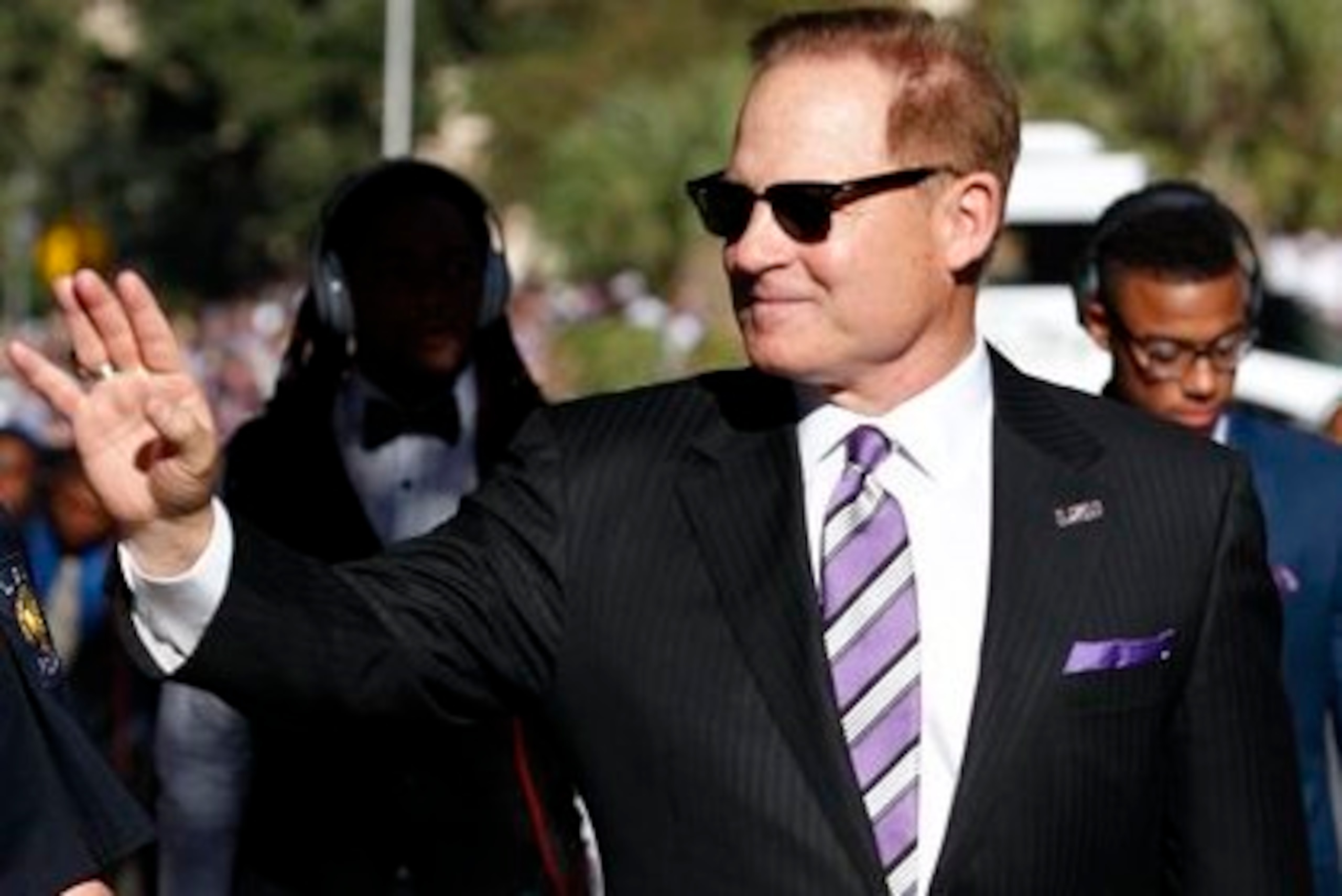 LSU head coach Les Miles