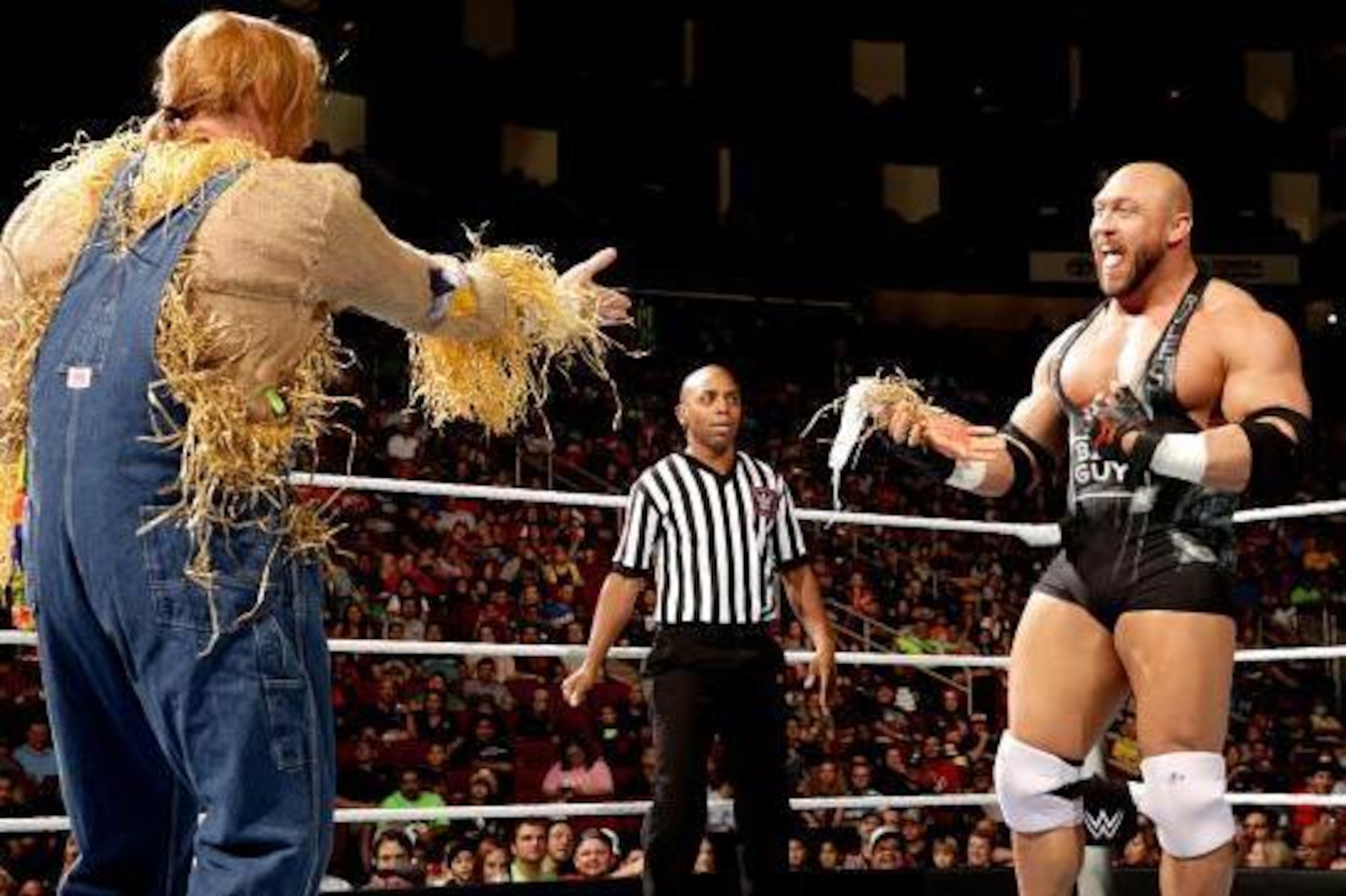 Ryback vs. Heath Slater on SmackDown