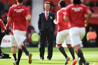 MANCHESTER, ENGLAND - OCTOBER 05:  Manchester United Manager Louis van Gaal watches his players prior to the Barclays Premier League match between Manchester United and Everton at Old Trafford on October 5, 2014 in Manchester, England.  (Photo by Michael 