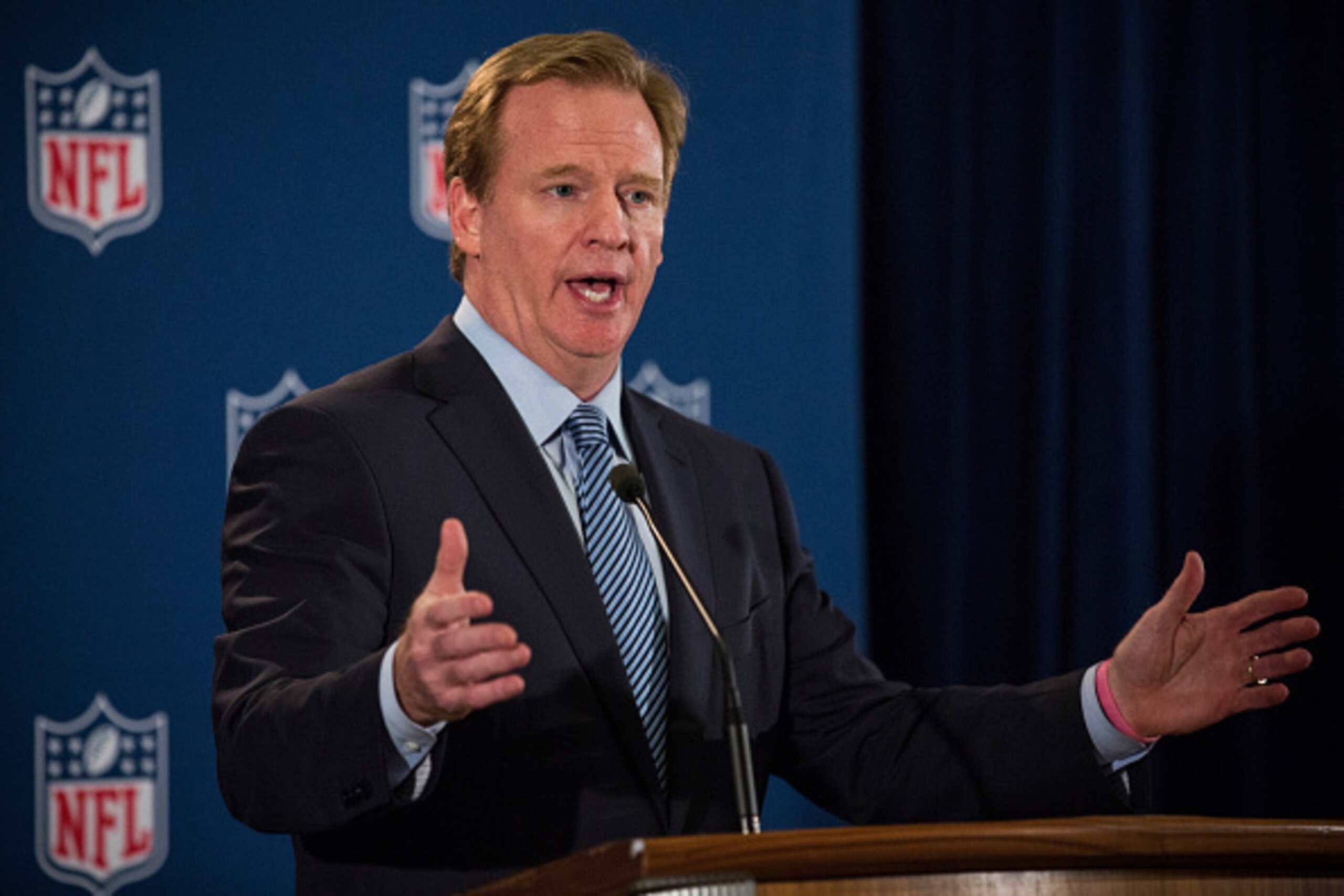 NEW YORK, NY - OCTOBER 08:  NFL Commissioner Roger Goodell holds a press conference on October 8, 2014 in New York City. Goodell addressed the media at the conclusion of the annual Fall league meeting in the wake of a string of high-profile incidents, inc