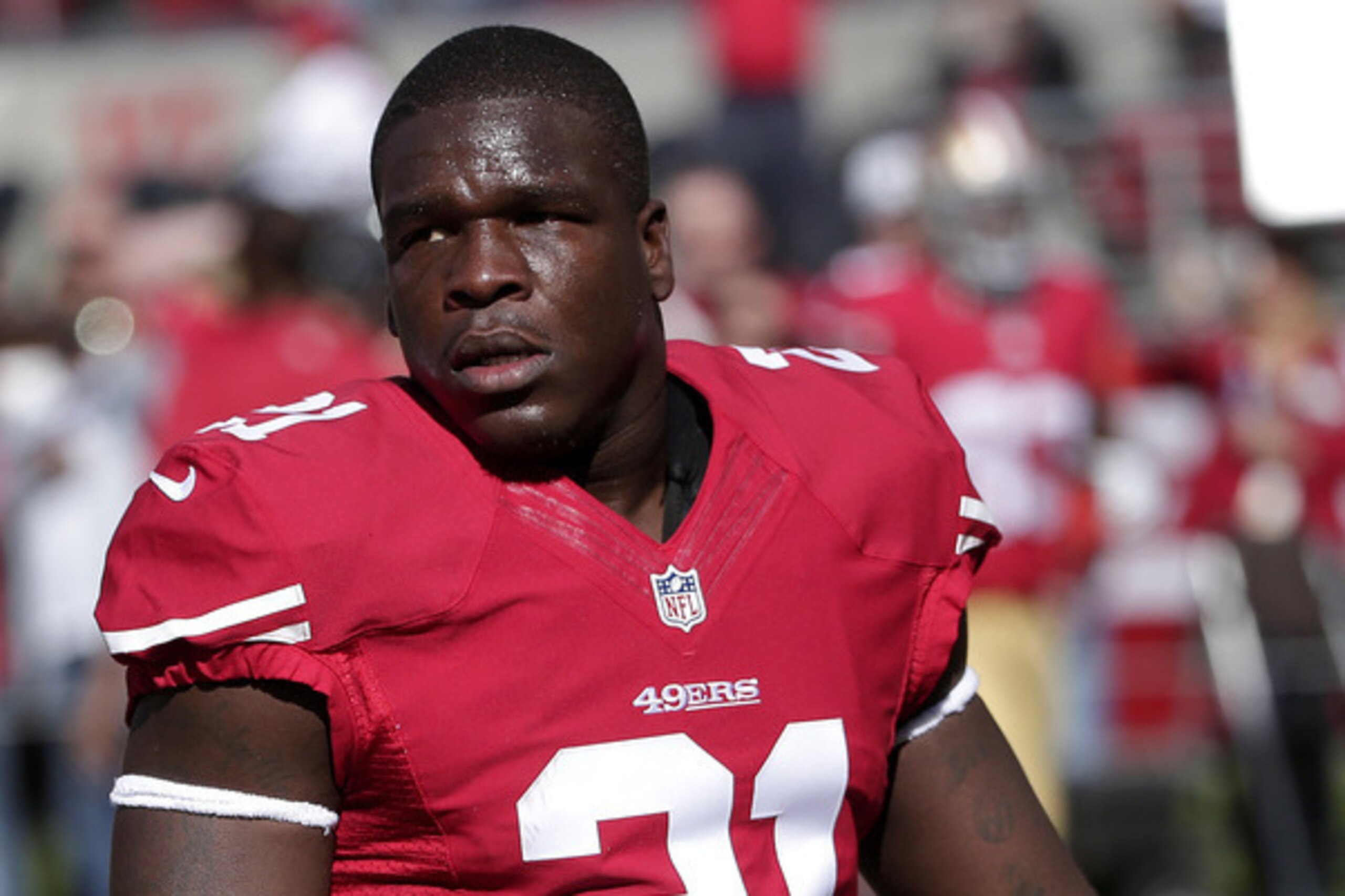 How likely is Gore to return to the 49ers in 2015?