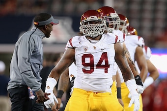 TUCSON, AZ - OCTOBER 11:  Defensive end Leonard Williams #94 of the USC Trojans warms up before the college football game against the Arizona Wildcats at Arizona Stadium on October 11, 2014 in Tucson, Arizona.  The Trojans defeatred the Wildcats 28-26.  (